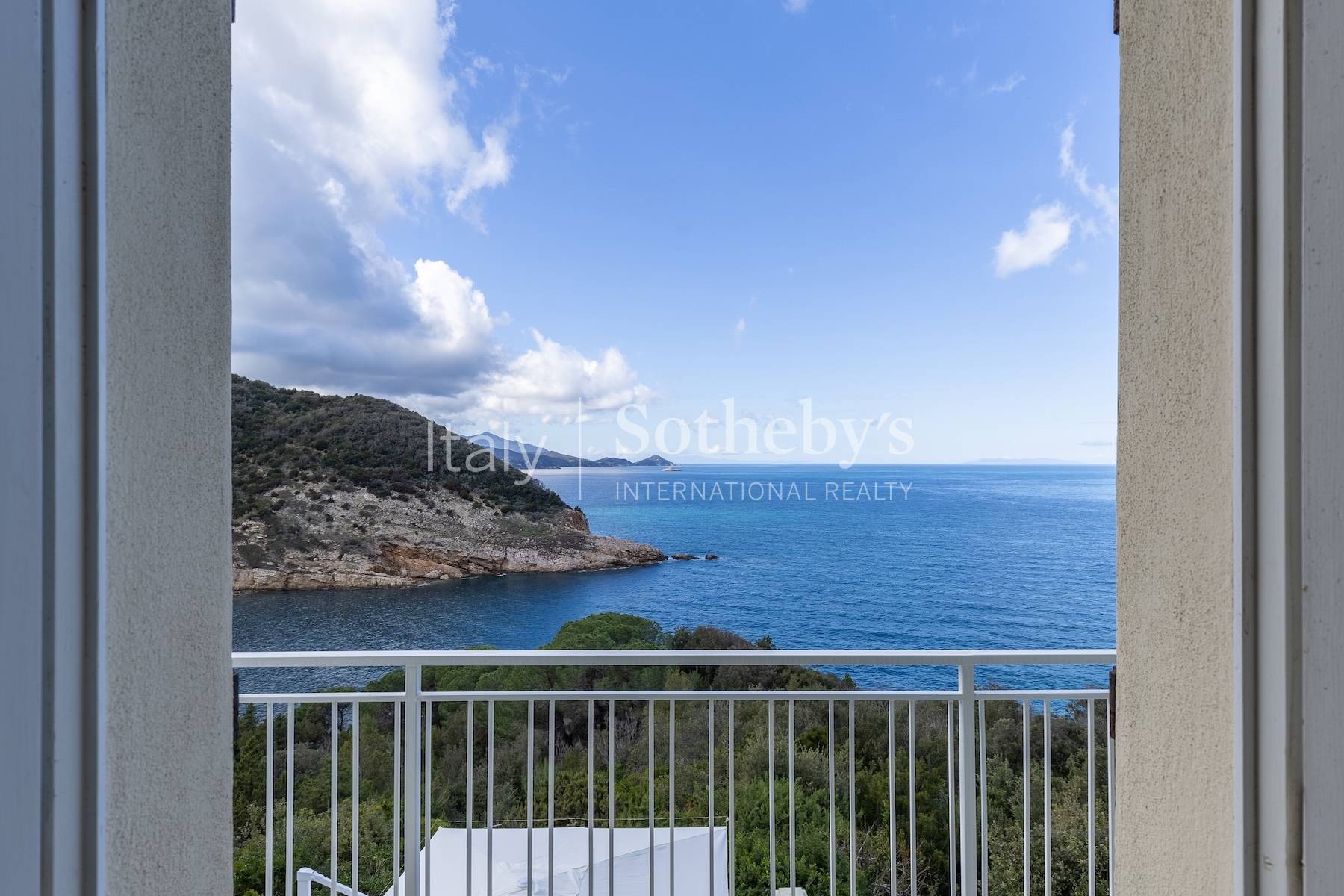  Elegant Villa with Panoramic Sea Views - 物件實景