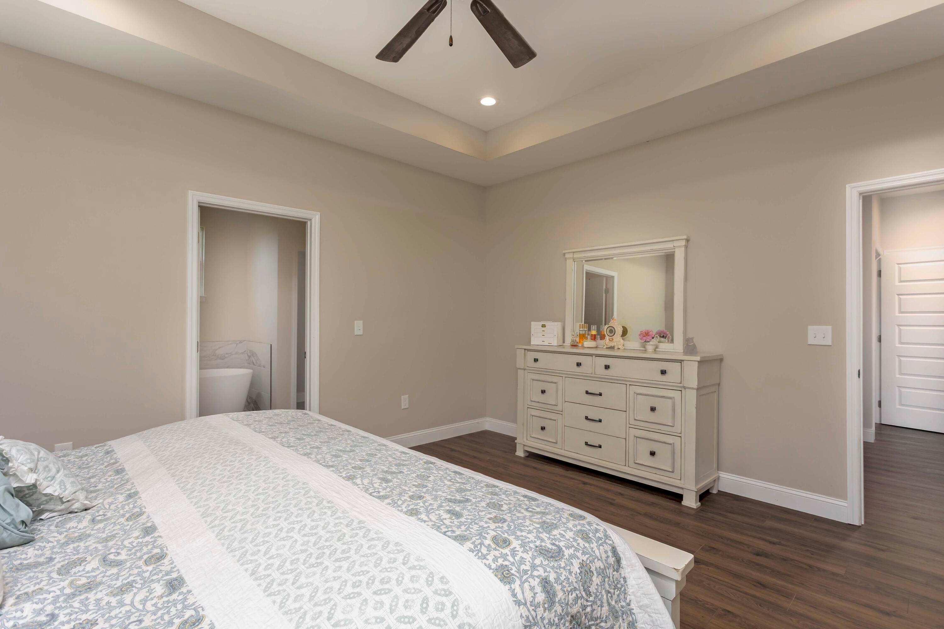Dayton, Tennessee, 37321, United States, 3 Bedrooms Bedrooms, ,2 BathroomsBathrooms,Residential,For Sale,1901009