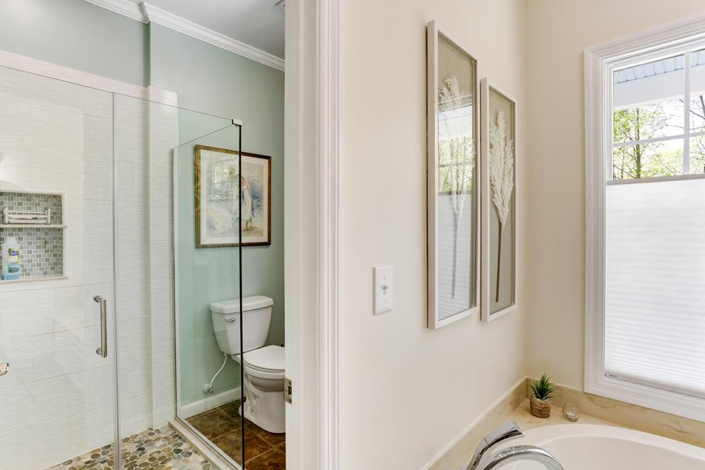 Warne, North Carolina, 28909, United States, 3 Bedrooms Bedrooms, ,3 BathroomsBathrooms,Residential,For Sale,1878165