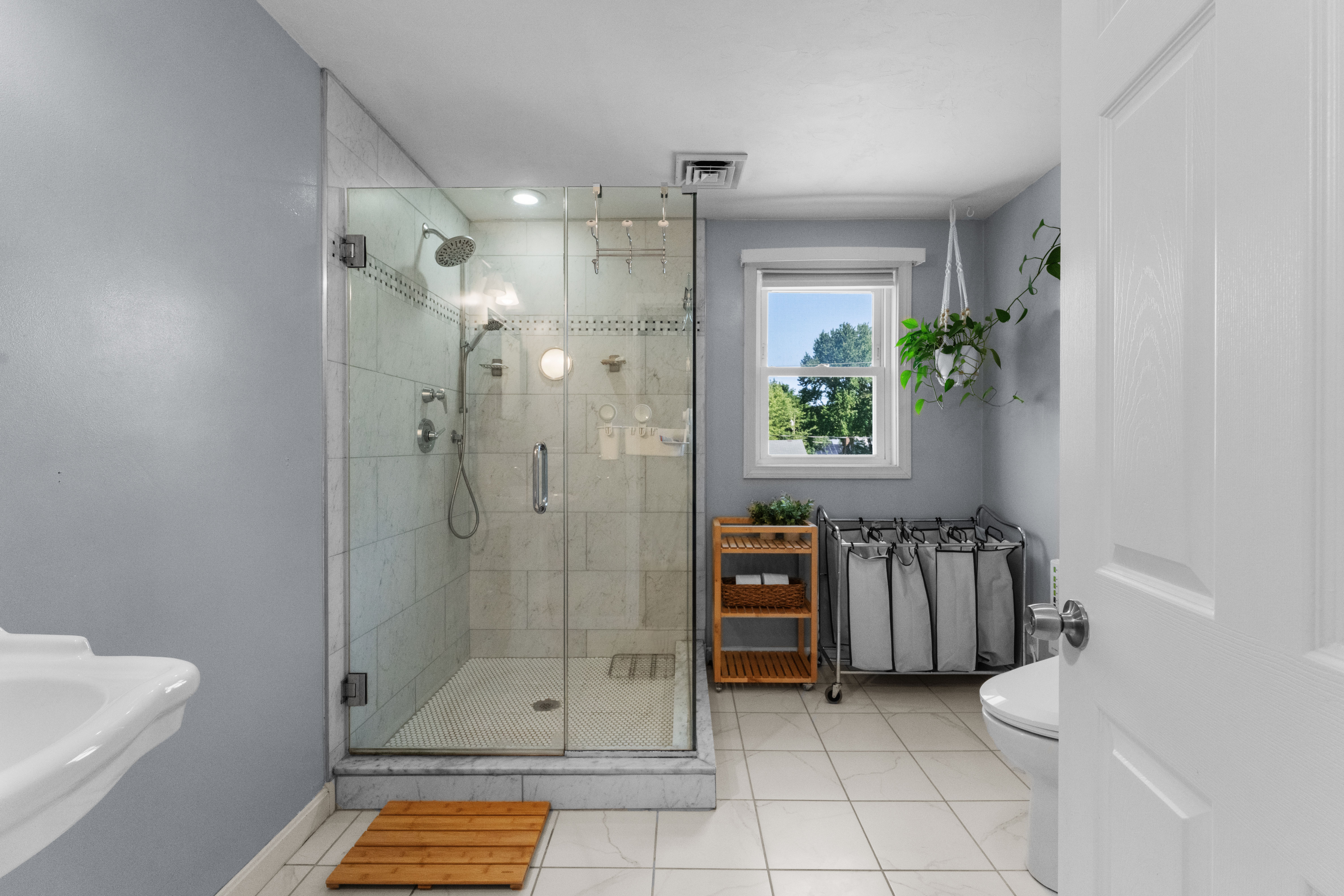  42 Dewey Avenue, Brockton, MA, 02301 - 物件實景