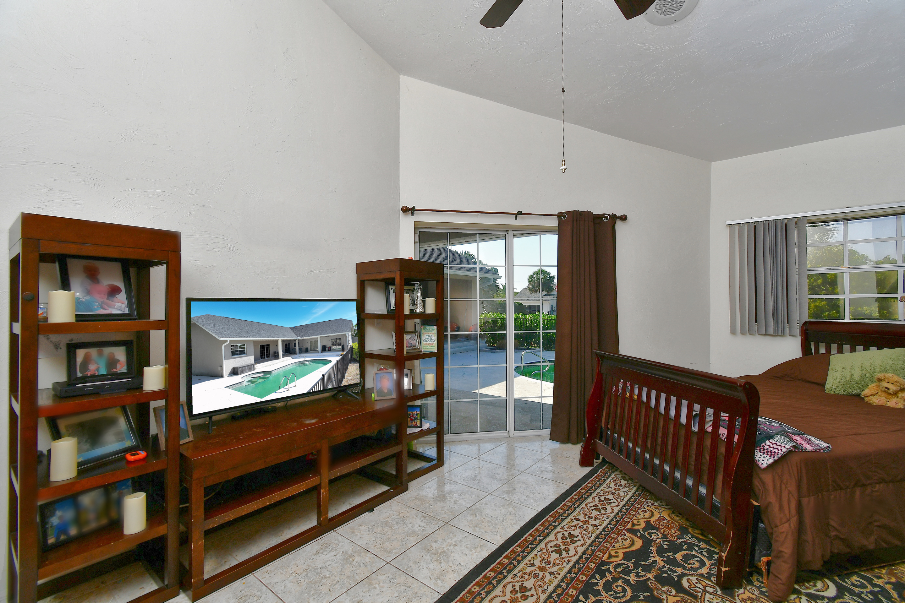 Lehigh, Florida, 33972, United States, 4 Bedrooms Bedrooms, ,3 BathroomsBathrooms,Residential,For Sale,1805225