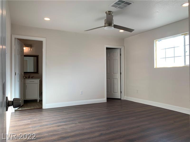 Las Vegas, Nevada, 89122, United States, 5 Bedrooms Bedrooms, ,4 BathroomsBathrooms,Residential,For Sale,2008777