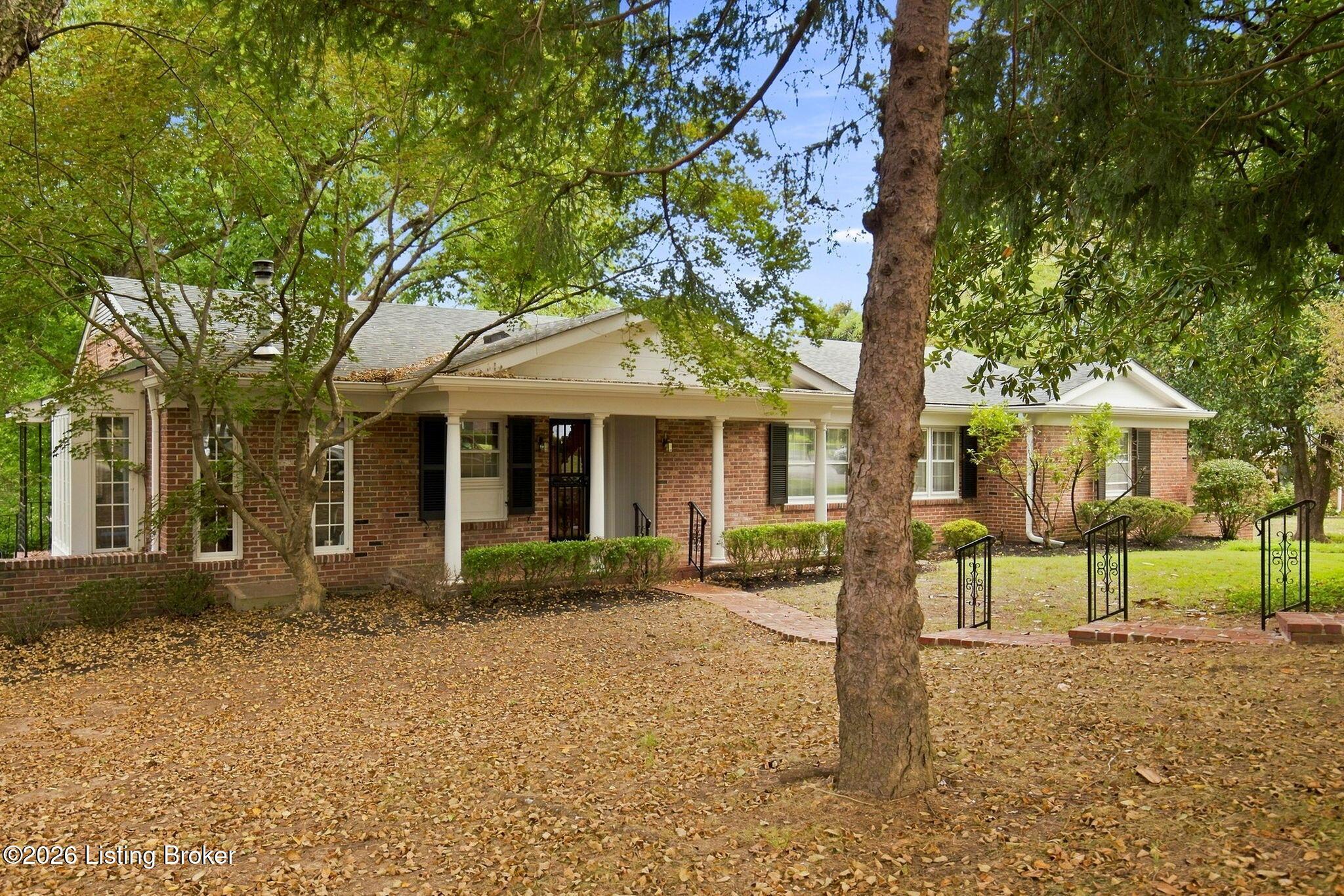 Tomahawk Rd, Louisville, KY 40207 #1