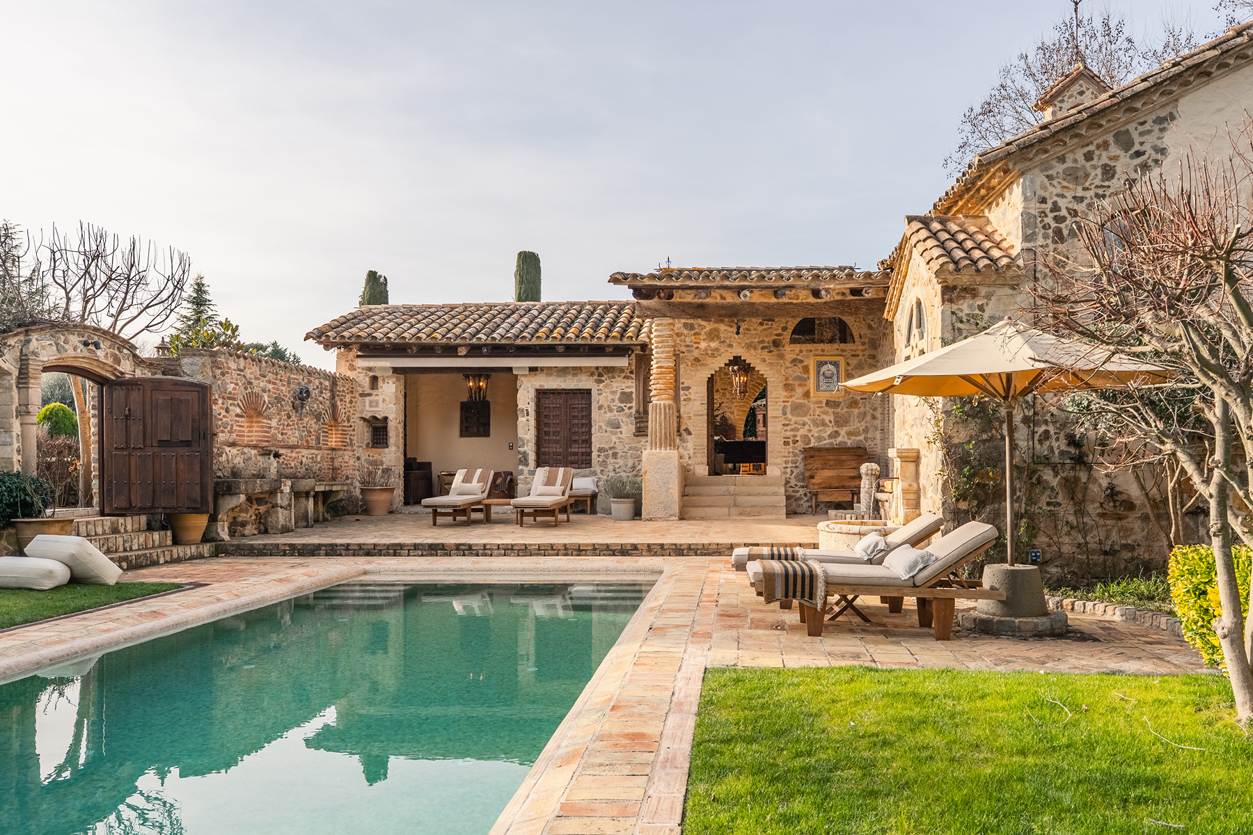 Exclusive estate with large land, near Girona and the Costa Brava - 物件實景