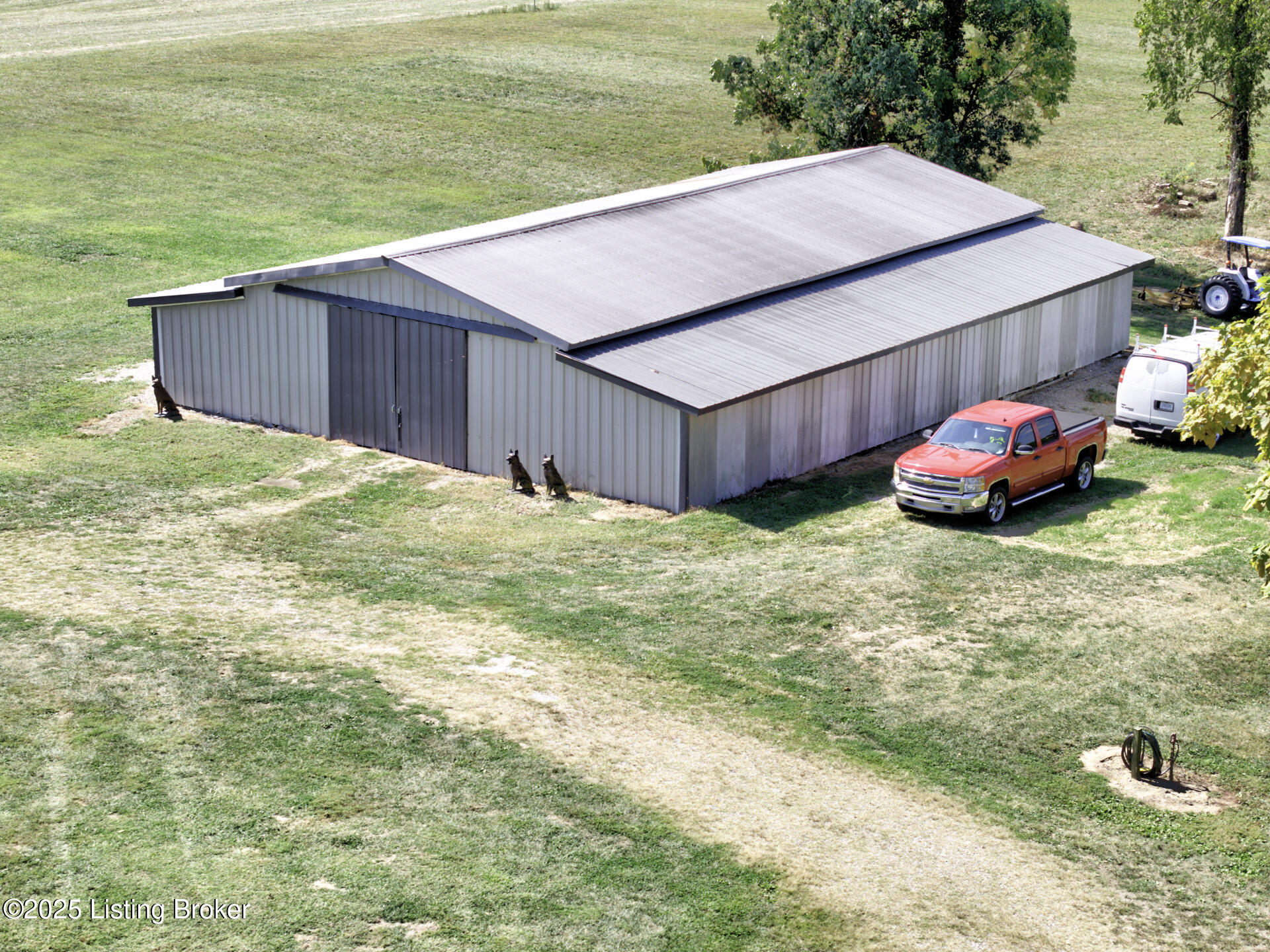 Bloomfield, Kentucky, 40008, United States, 3 Bedrooms Bedrooms, ,3 BathroomsBathrooms,Residential,For Sale,2000551