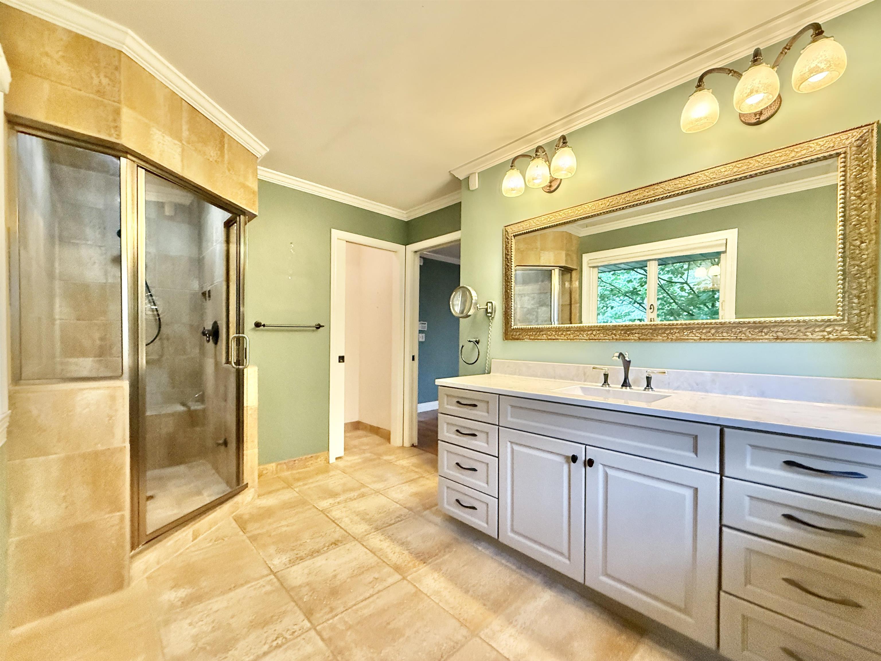 Beloit, Wisconsin, 53511, United States, 4 Bedrooms Bedrooms, ,3 BathroomsBathrooms,Residential,For Sale,1905797