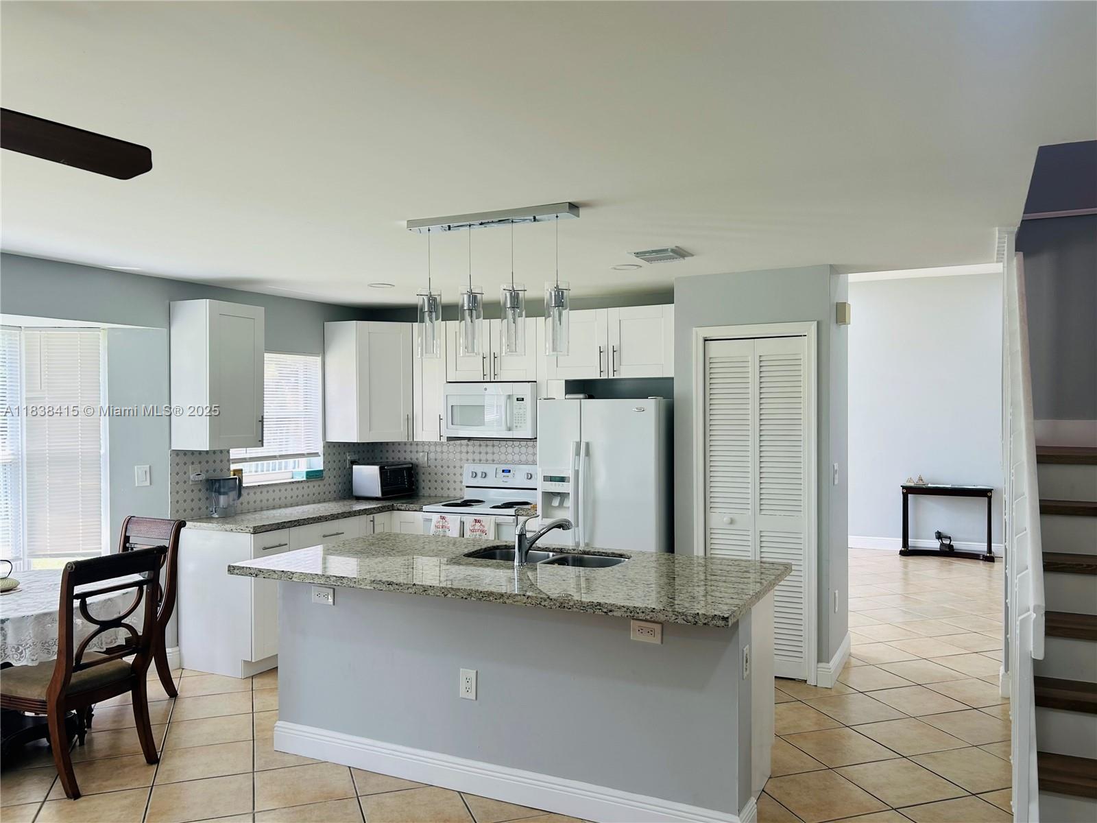 Pembroke Pines, Florida, 33029, United States, 4 Bedrooms Bedrooms, ,3 BathroomsBathrooms,Residential,For Sale,1890530