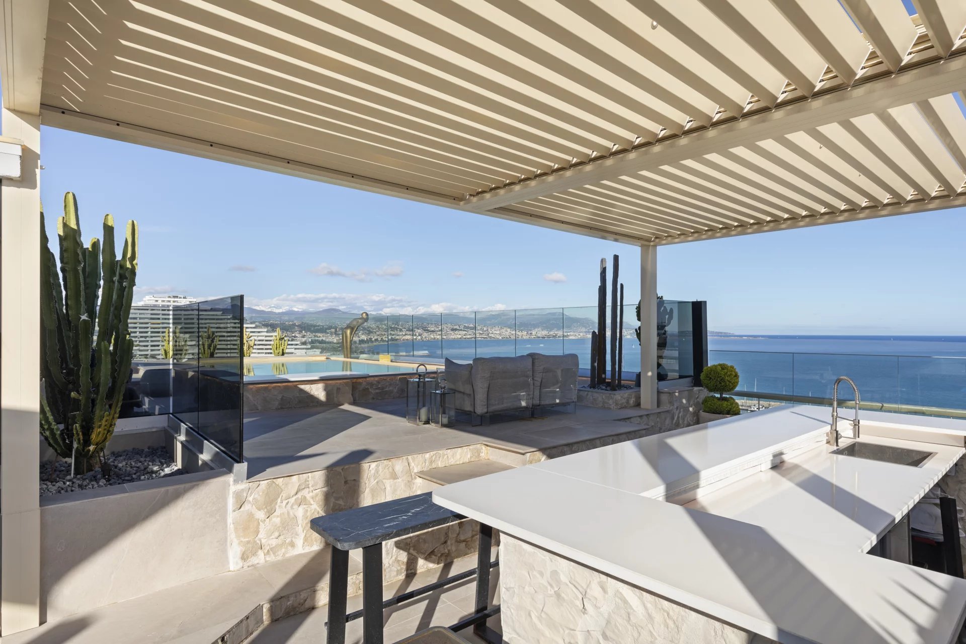 Villeneuve-Loubet, Provence-Alpes-Côte d’Azur, 06270, FR, 5 Bedrooms Bedrooms, ,1 BathroomBathrooms,Residential,For Sale,1482614