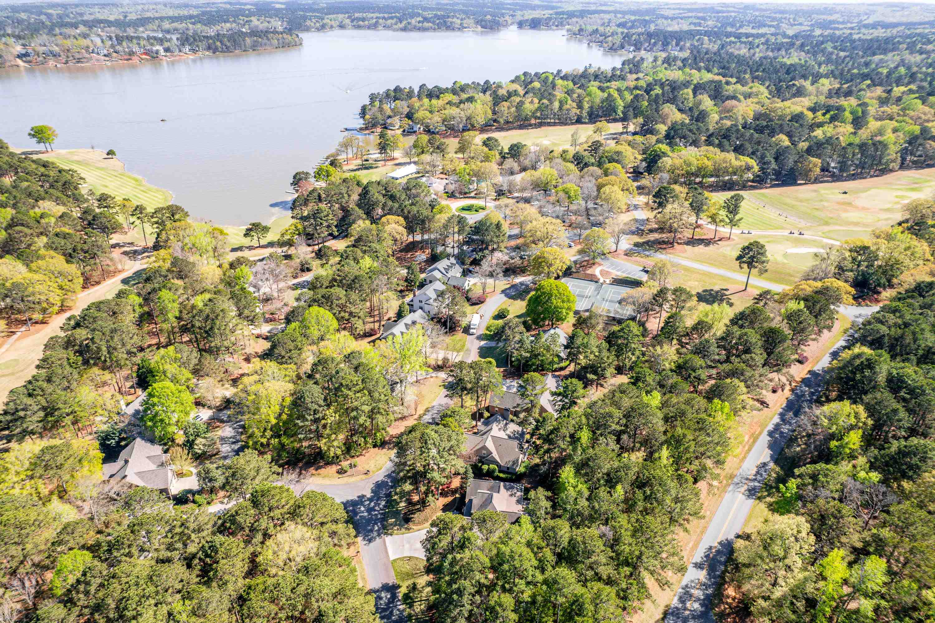 Eatonton, Georgia, 31024, United States, 3 Bedrooms Bedrooms, ,4 BathroomsBathrooms,Residential,For Sale,1885439