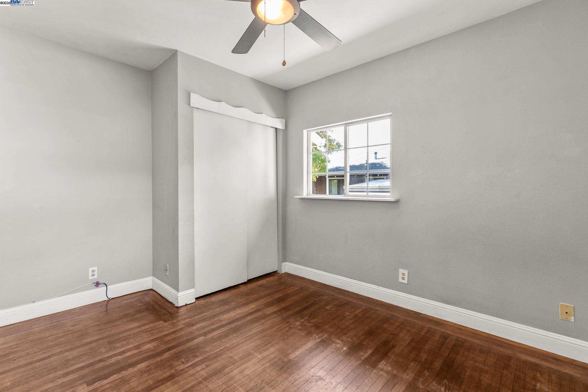 Redwood City, California, 94063, United States, 2 Bedrooms Bedrooms, ,1 BathroomBathrooms,Residential,For Sale,1991020