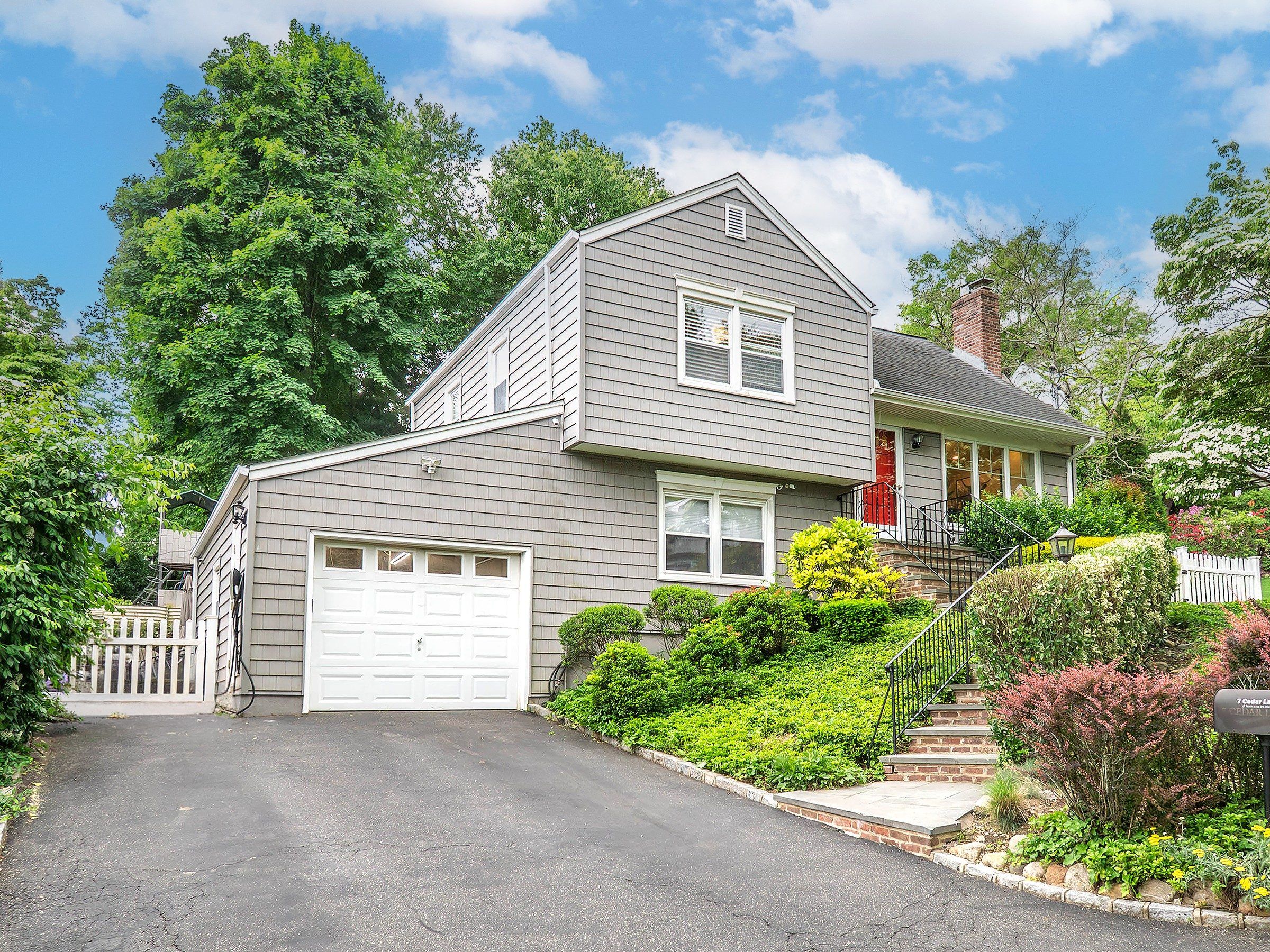  7 Cedar Lane, Glen Head, NY, 11545 - 物件實景