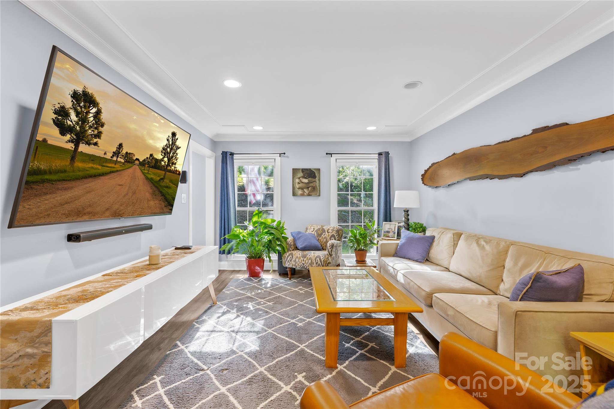 Matthews, North Carolina, 28105, United States, 3 Bedrooms Bedrooms, ,3 BathroomsBathrooms,Residential,For Sale,1948872