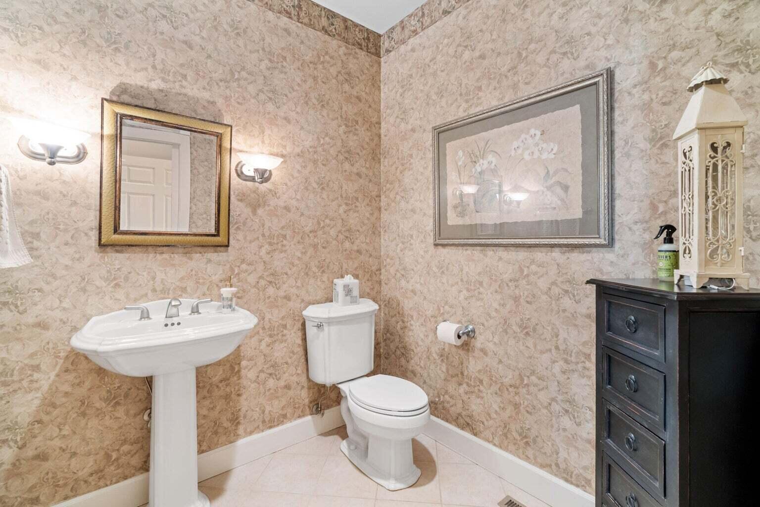Powell Butte, Oregon, 97753, United States, 3 Bedrooms Bedrooms, ,4 BathroomsBathrooms,Residential,For Sale,1818290
