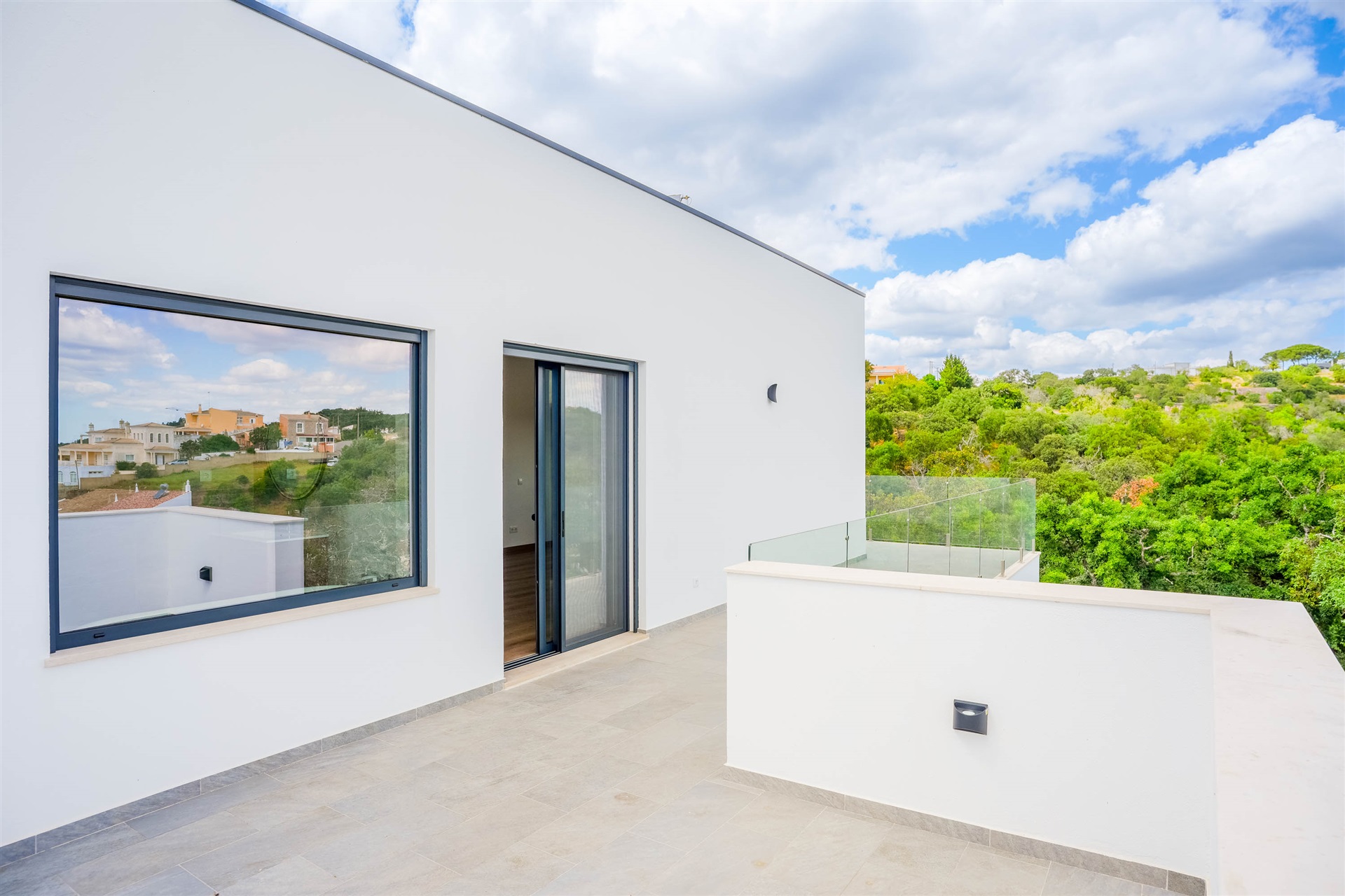  House, 5 bedrooms, for Sale - 物件實景