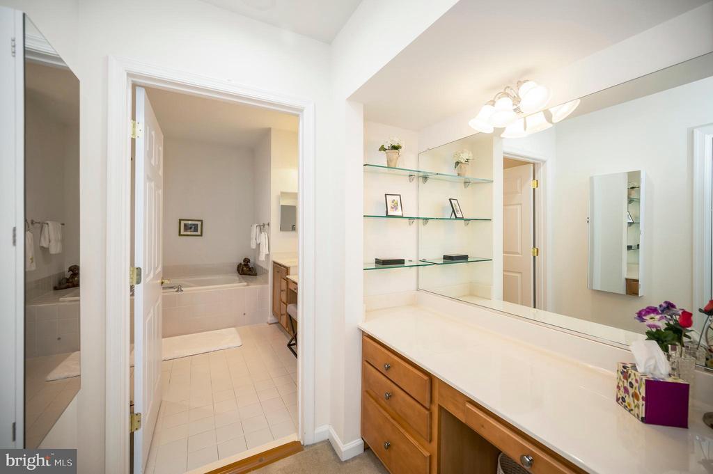 Fredericksburg, Virginia, 22401, United States, 3 Bedrooms Bedrooms, ,3 BathroomsBathrooms,Residential,For Sale,1911277