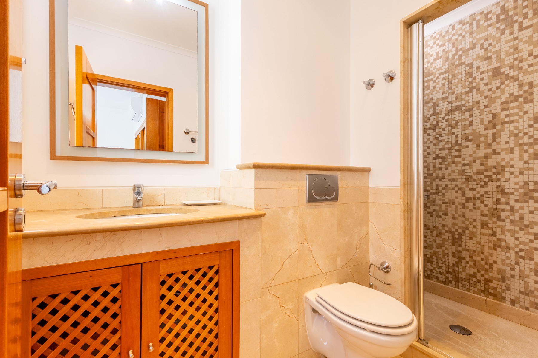  Flat, 2 bedrooms, for Sale - 物件實景