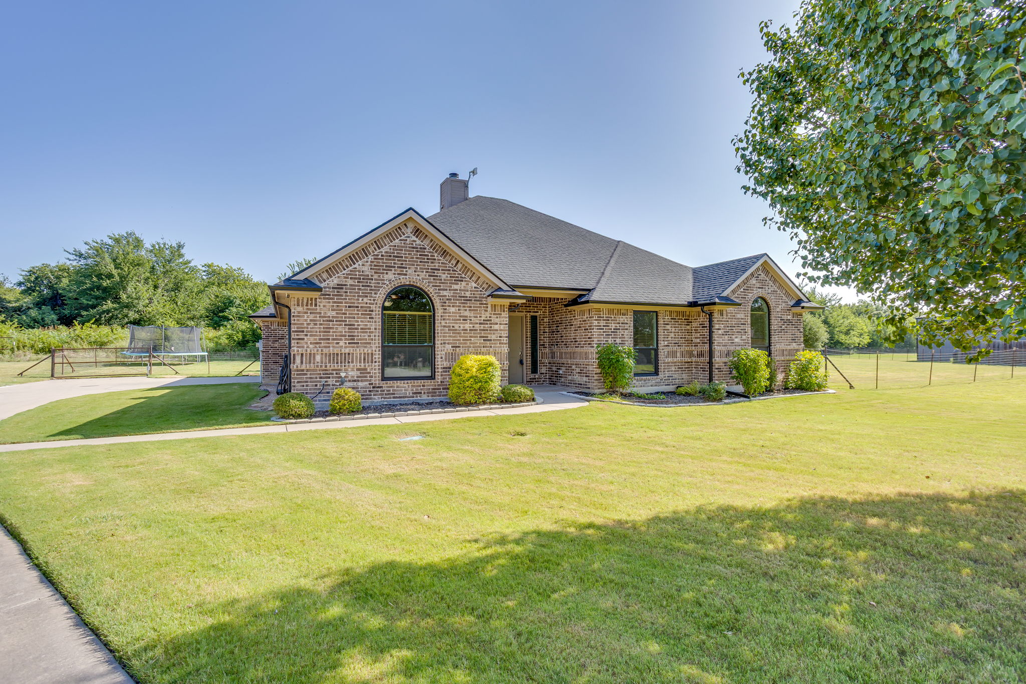  116 Cinnamon Court, Weatherford, TX, 76088 - 物件實景