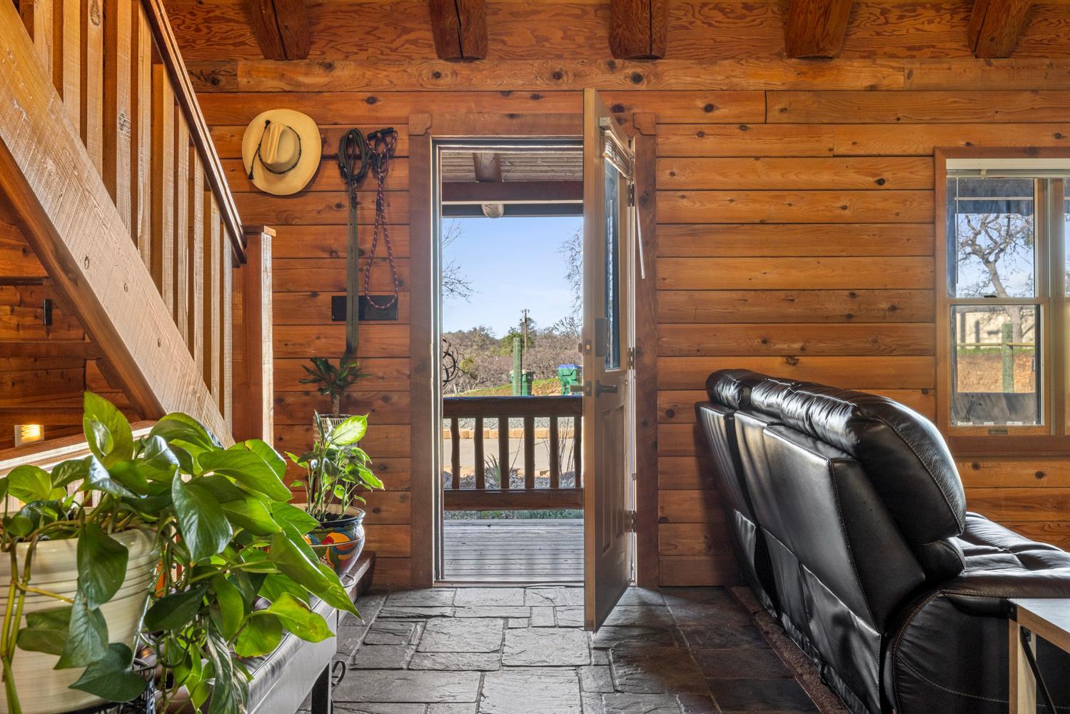 La Grange, California, 95329, United States, 2 Bedrooms Bedrooms, ,3 BathroomsBathrooms,Residential,For Sale,2009074