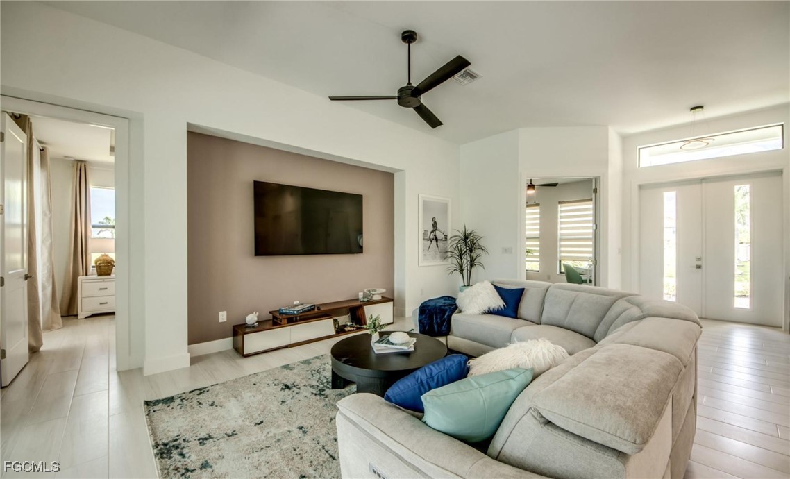 Cape Coral, Florida, 33914, United States, 3 Bedrooms Bedrooms, ,2 BathroomsBathrooms,Residential,For Sale,2009970