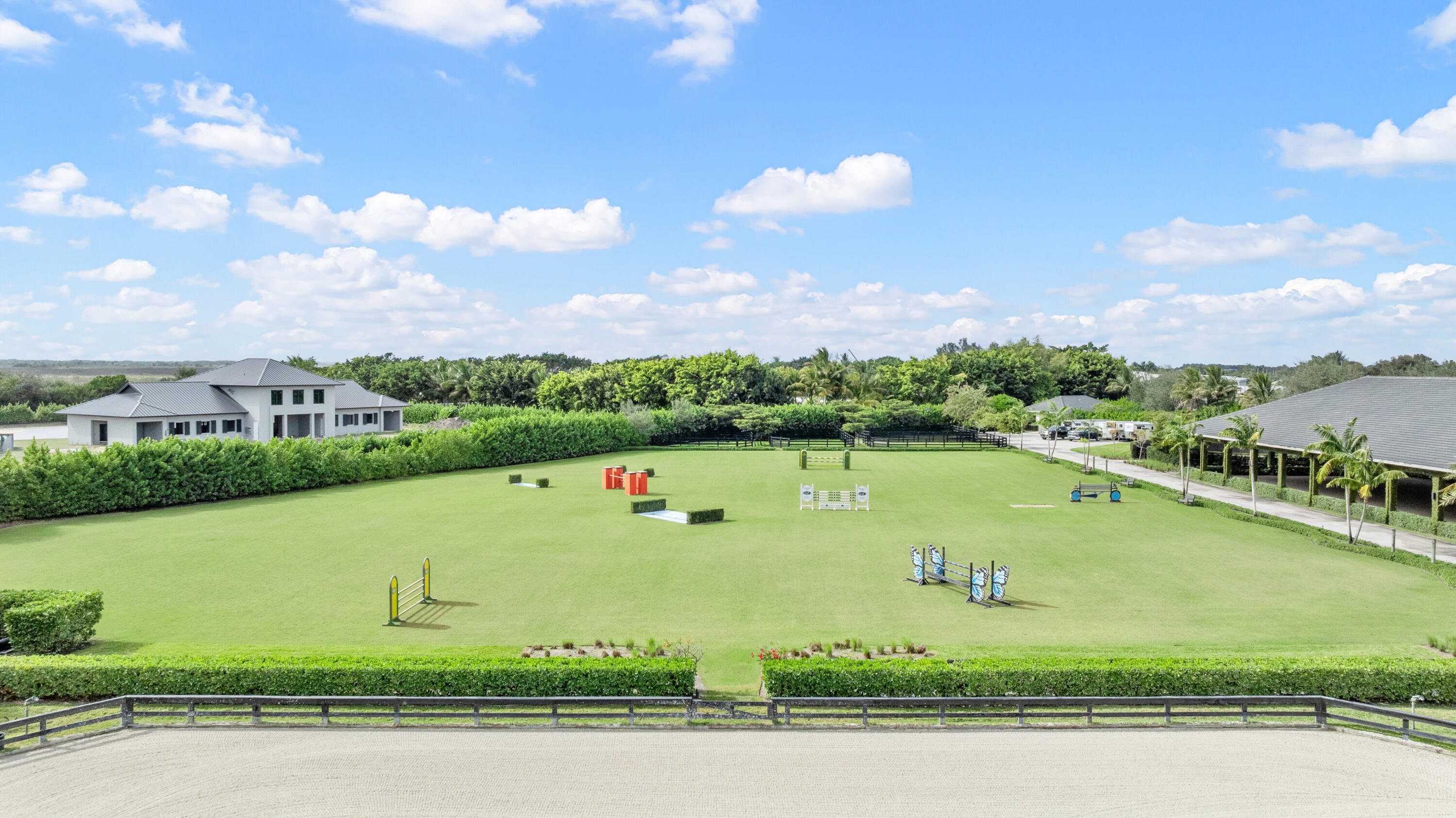  14739 & 49 Jumper Road - 物件實景