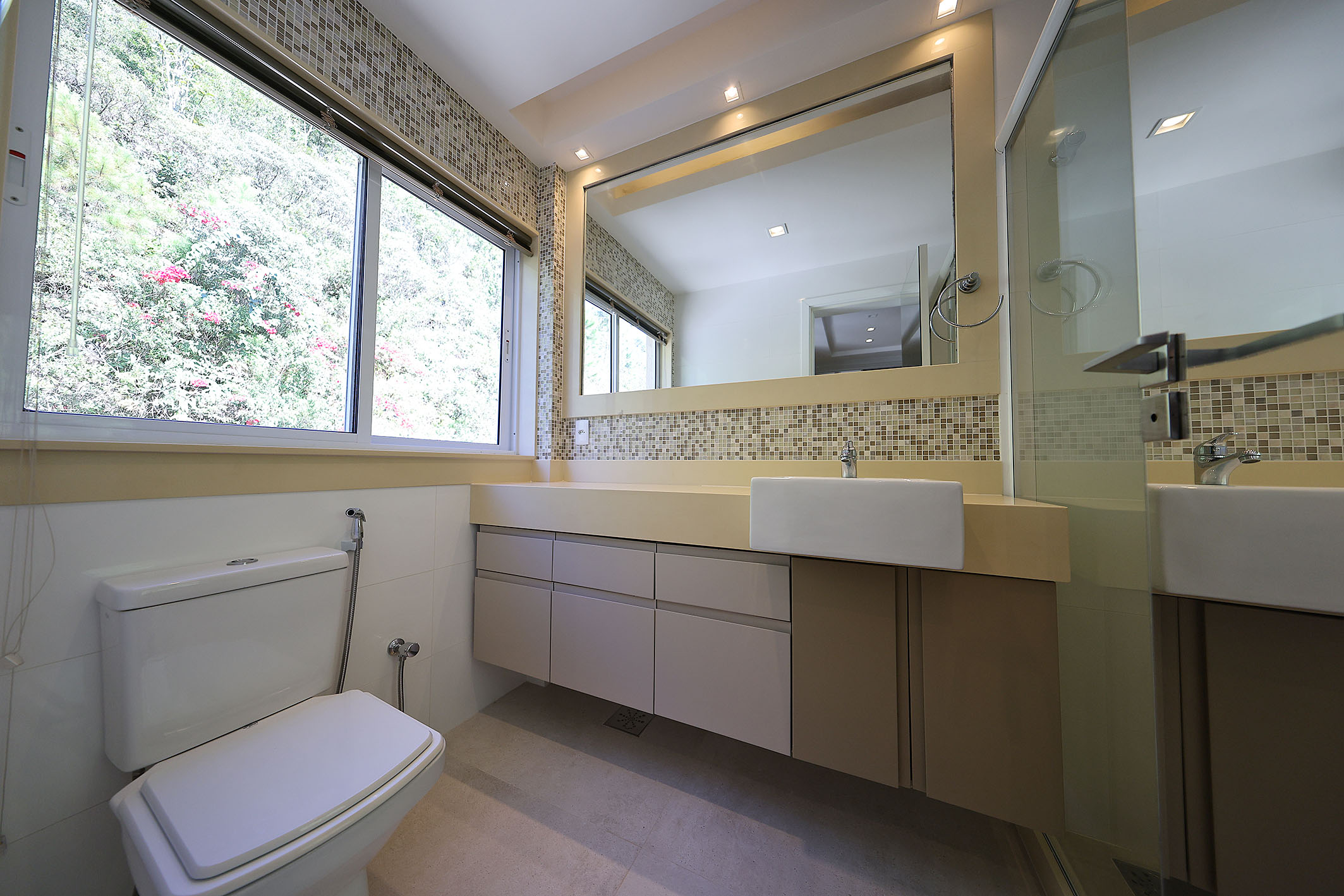  Newly built residence with panoramic elevator in gated condominium in Petrópolis - 物件實景