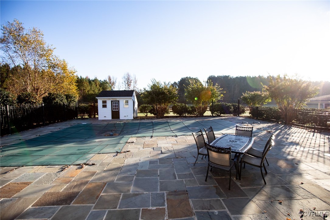 Crewe, Virginia, 23930, United States, 5 Bedrooms Bedrooms, ,4 BathroomsBathrooms,Residential,For Sale,1887087