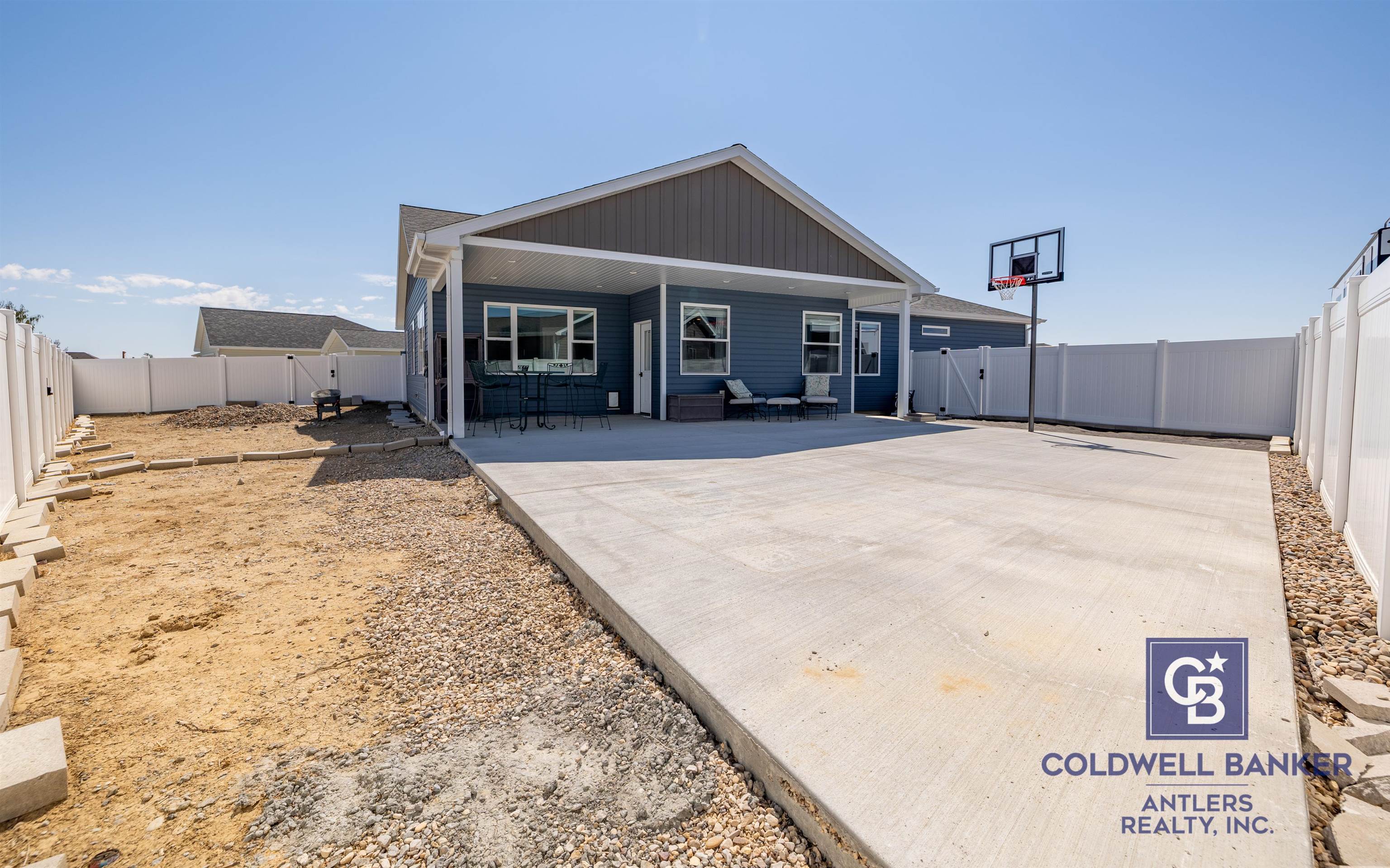 Powell, Wyoming, 82435, United States, 4 Bedrooms Bedrooms, ,2 BathroomsBathrooms,Residential,For Sale,1918600