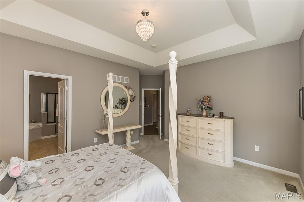 Mehlville, Missouri, 63128, United States, 3 Bedrooms Bedrooms, ,3 BathroomsBathrooms,Residential,For Sale,1966938