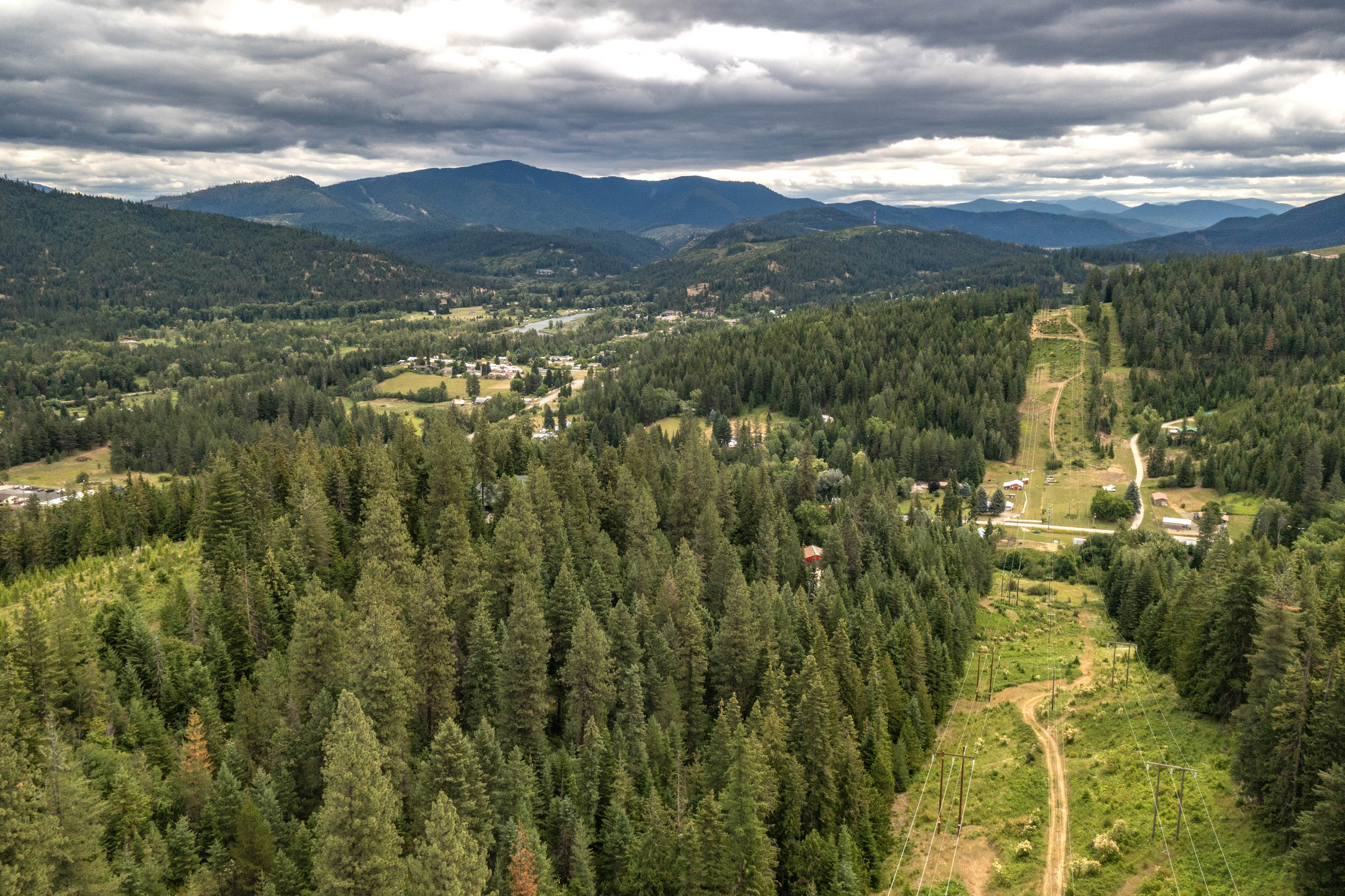 Kingston, Idaho, 83839, United States, 3 Bedrooms Bedrooms, ,2 BathroomsBathrooms,Residential,For Sale,1980630