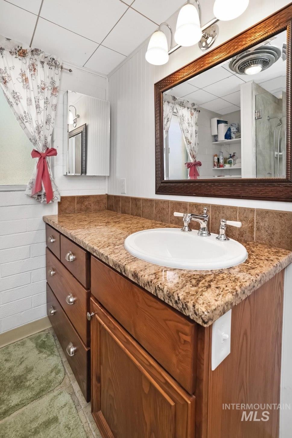 McCall, Idaho, 83638, United States, 4 Bedrooms Bedrooms, ,2 BathroomsBathrooms,Residential,For Sale,1982729