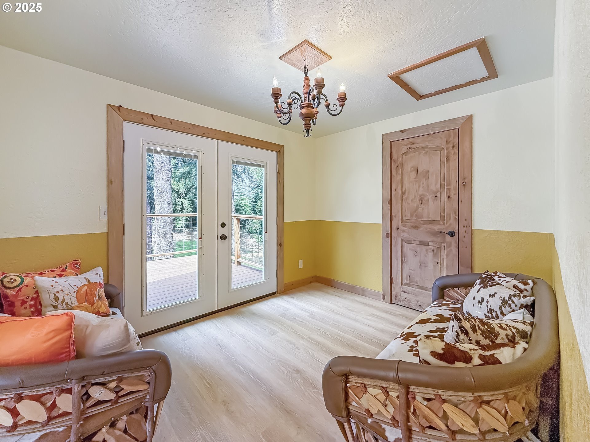 Brookings, Oregon, 97415, United States, 4 Bedrooms Bedrooms, ,2 BathroomsBathrooms,Residential,For Sale,1982751