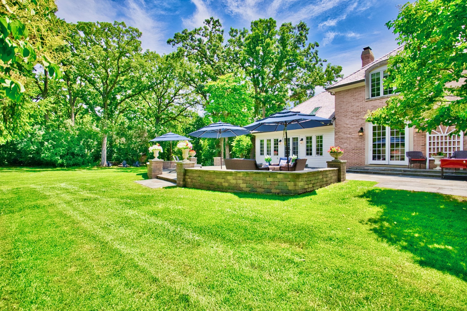 Lake Forest, Illinois, 60045, United States, 4 Bedrooms Bedrooms, ,5 BathroomsBathrooms,Residential,For Sale,2038354