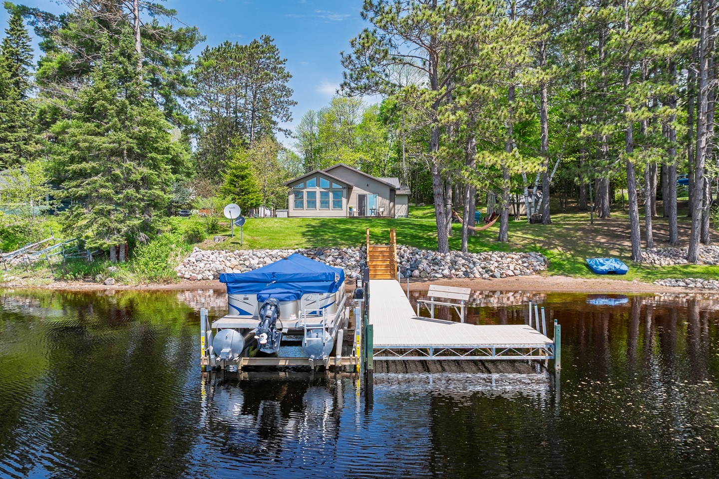 Oma, Wisconsin, 54534, United States, 2 Bedrooms Bedrooms, ,1 BathroomBathrooms,Residential,For Sale,2048309