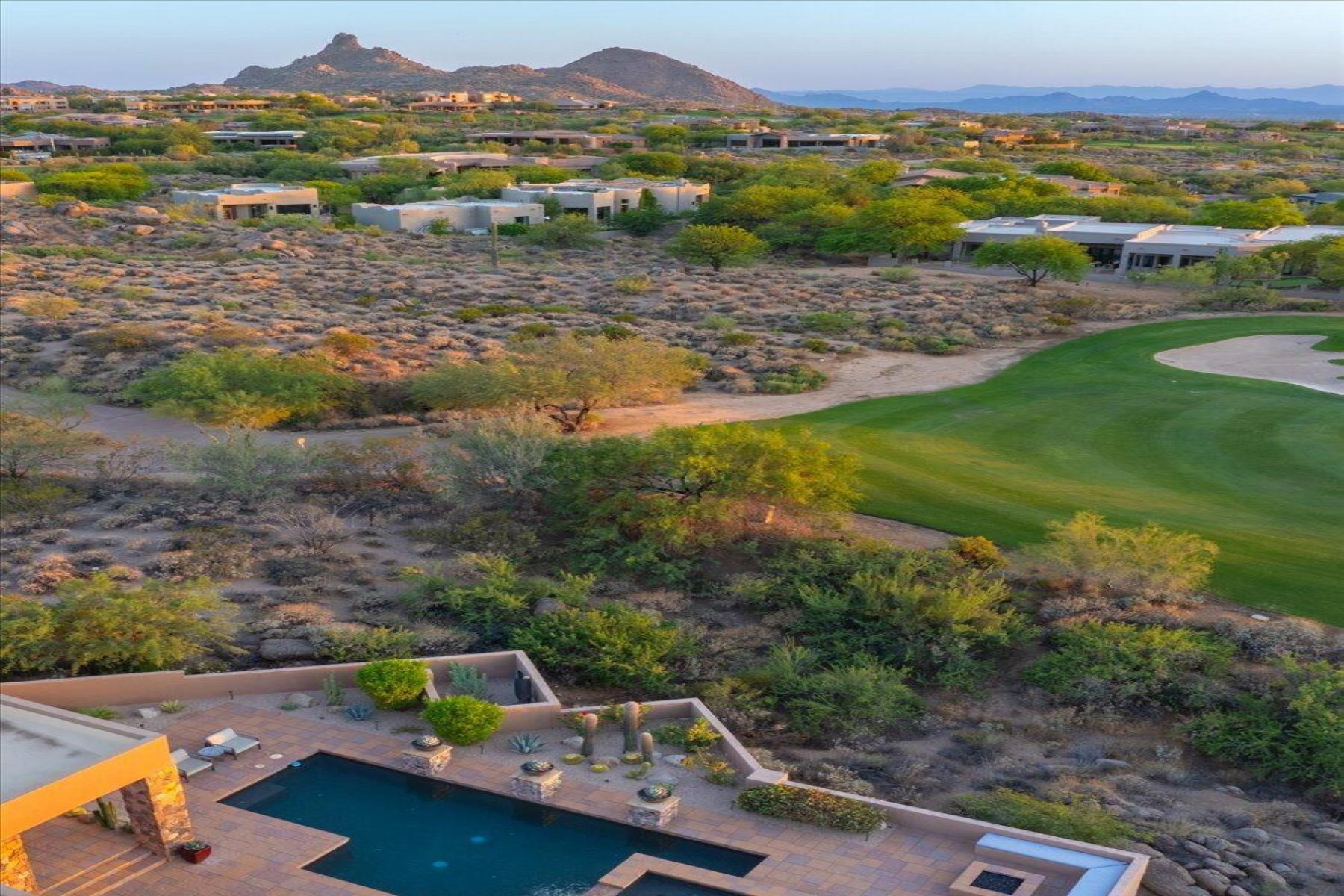  29768 N 102nd Street  Scottsdale, AZ - 物件實景