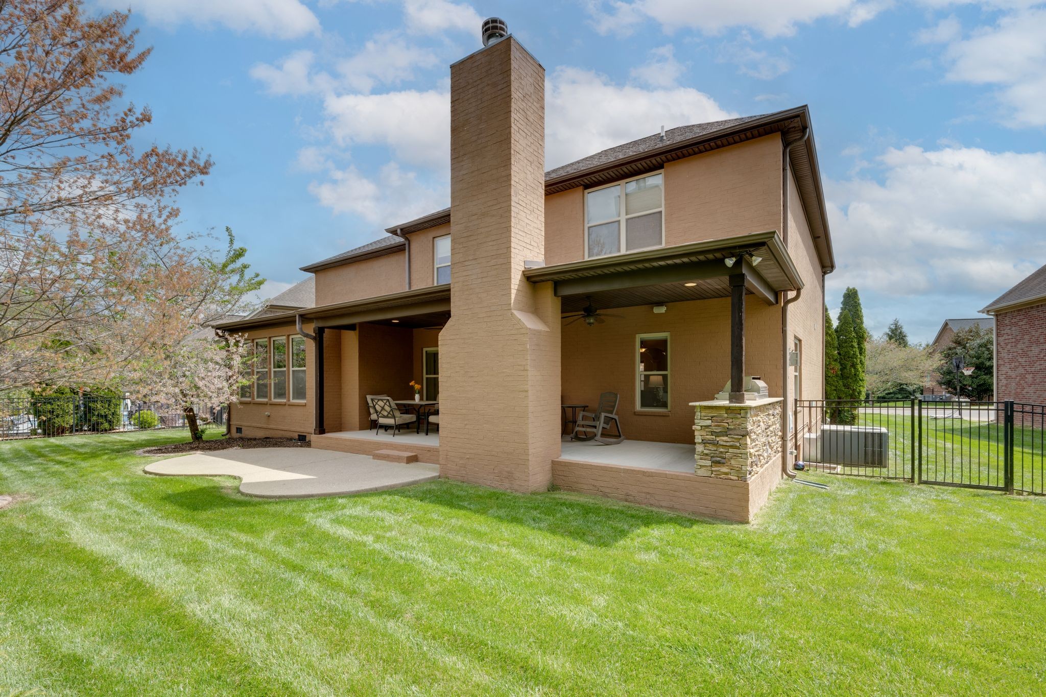  8050 Fenwick Ln, Spring Hill, TN, 37174 - 物件實景