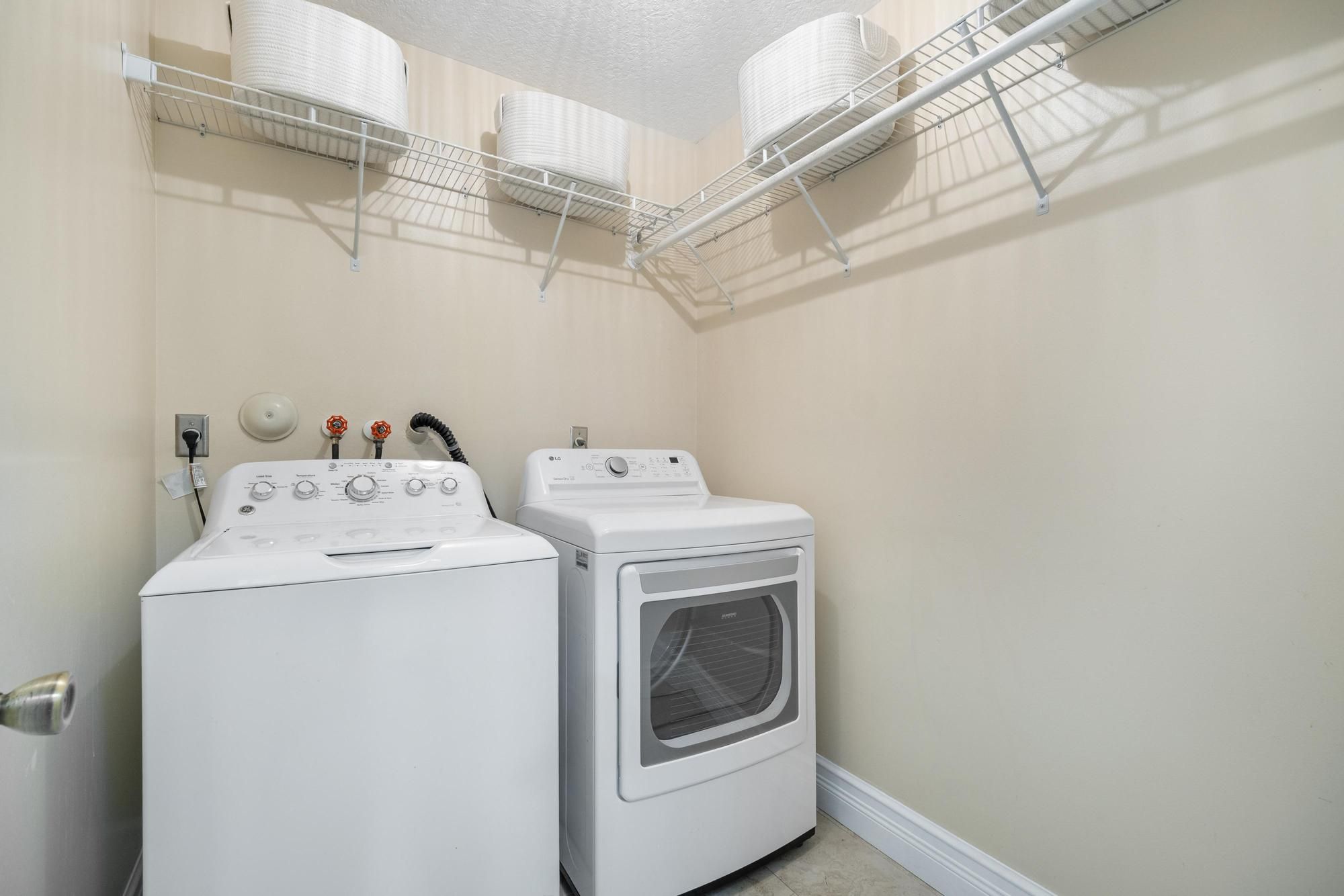  1128 Hatteras Circle, Greenacres, FL, 33413 - 物件實景