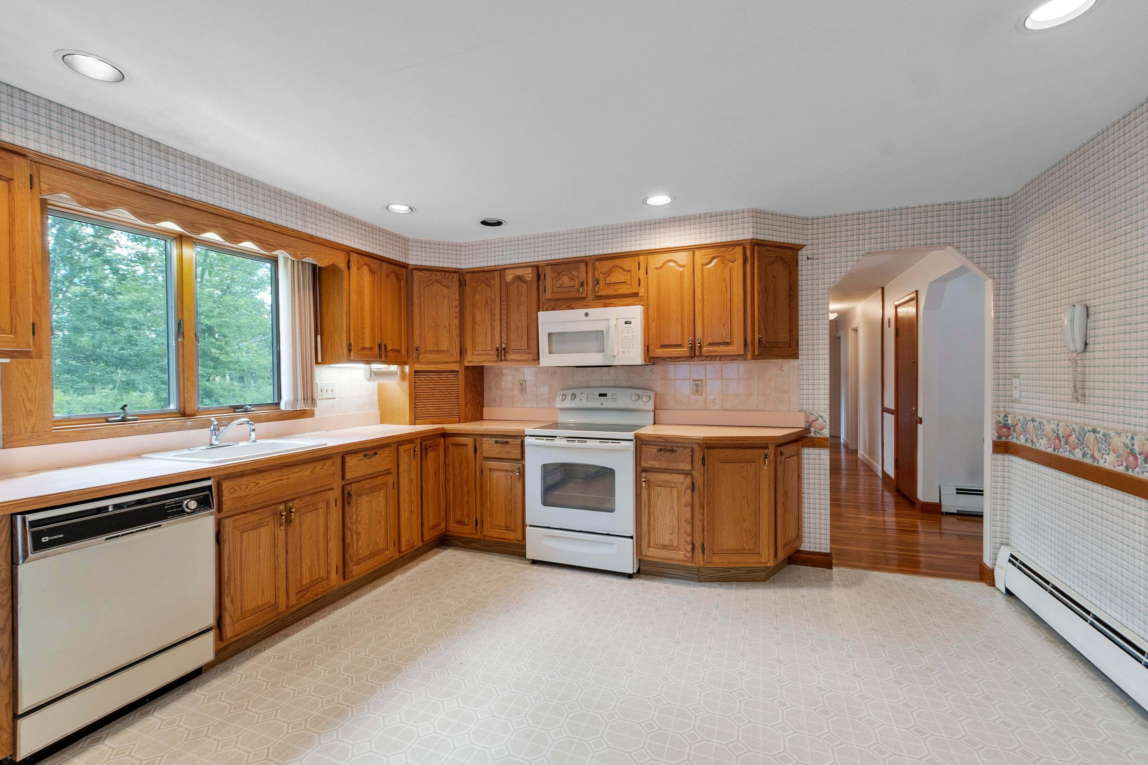  414 Grove Street, Reading, MA 01867 - 物件實景
