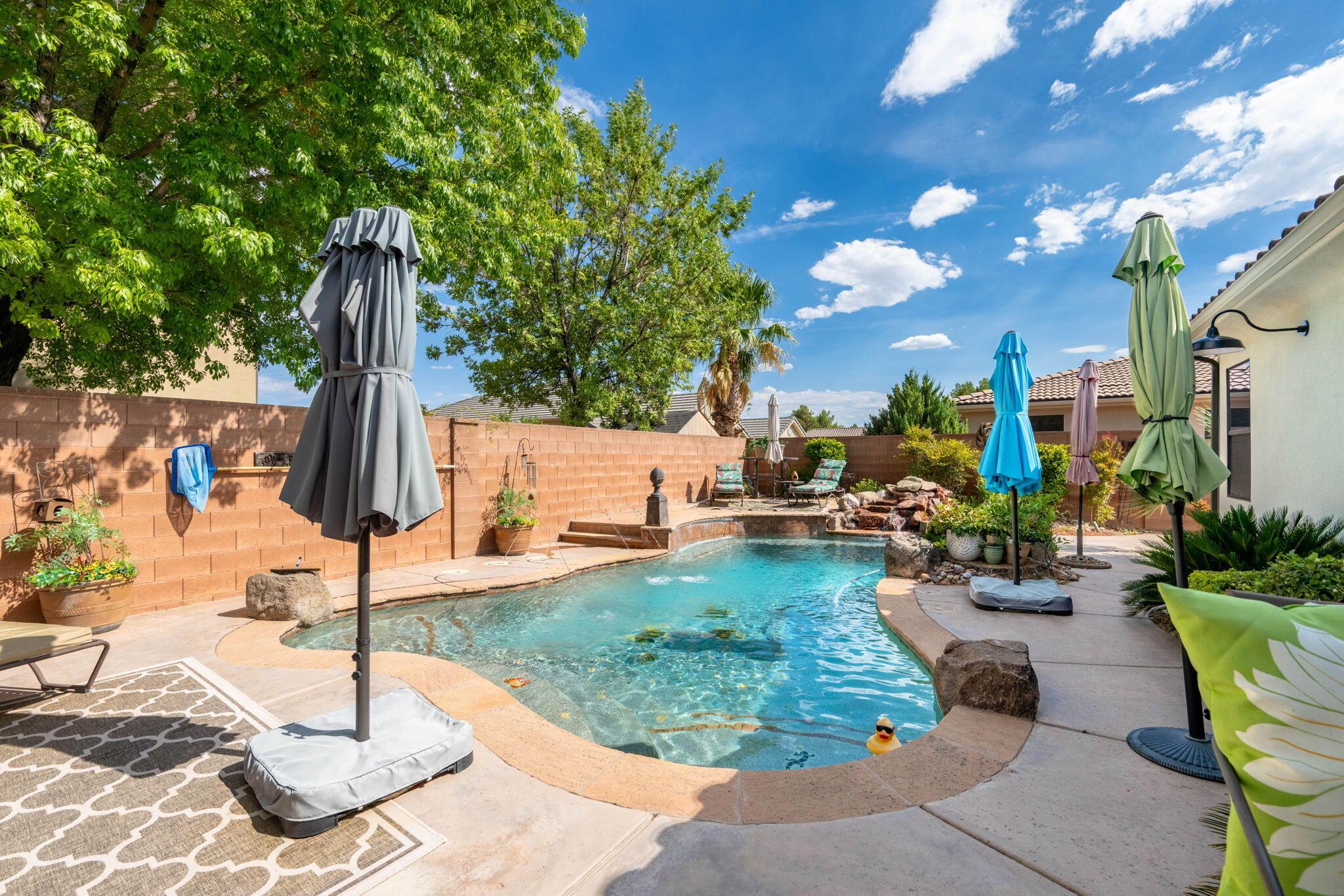 St George, Utah, 84790, United States, 4 Bedrooms Bedrooms, ,3 BathroomsBathrooms,Residential,For Sale,1931400