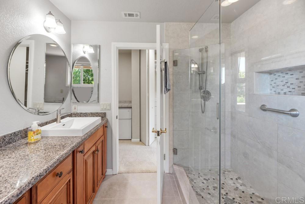 San Diego, California, 92064, United States, 4 Bedrooms Bedrooms, ,3 BathroomsBathrooms,Residential,For Sale,1827869