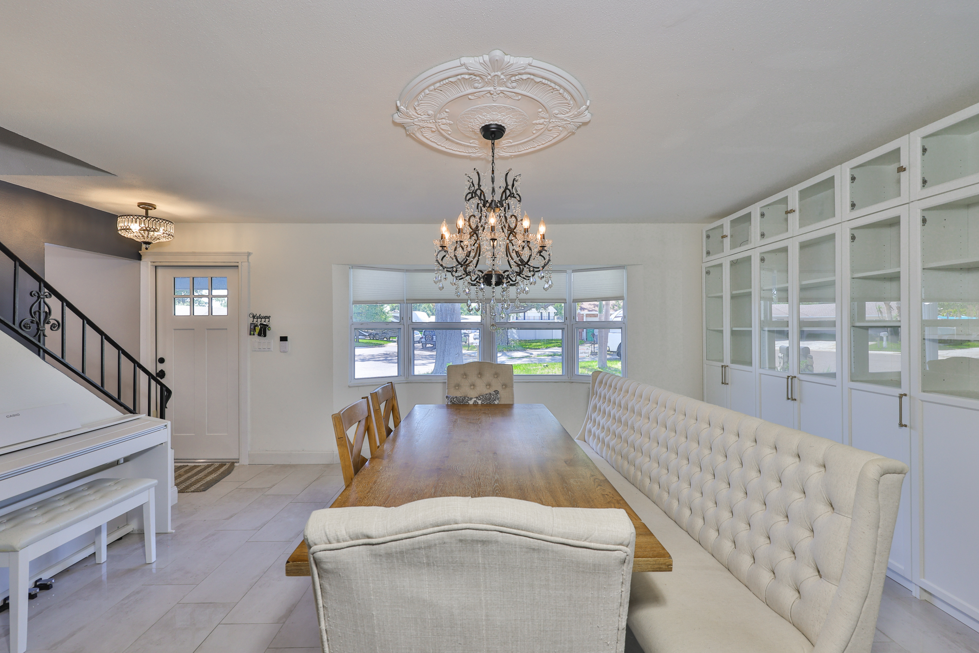 Seminole, Florida, 33772, United States, 3 Bedrooms Bedrooms, ,2 BathroomsBathrooms,Residential,For Sale,1978971