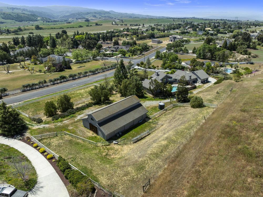 Tres Pinos, California, 95075, United States, 3 Bedrooms Bedrooms, ,3 BathroomsBathrooms,Residential,For Sale,1988626