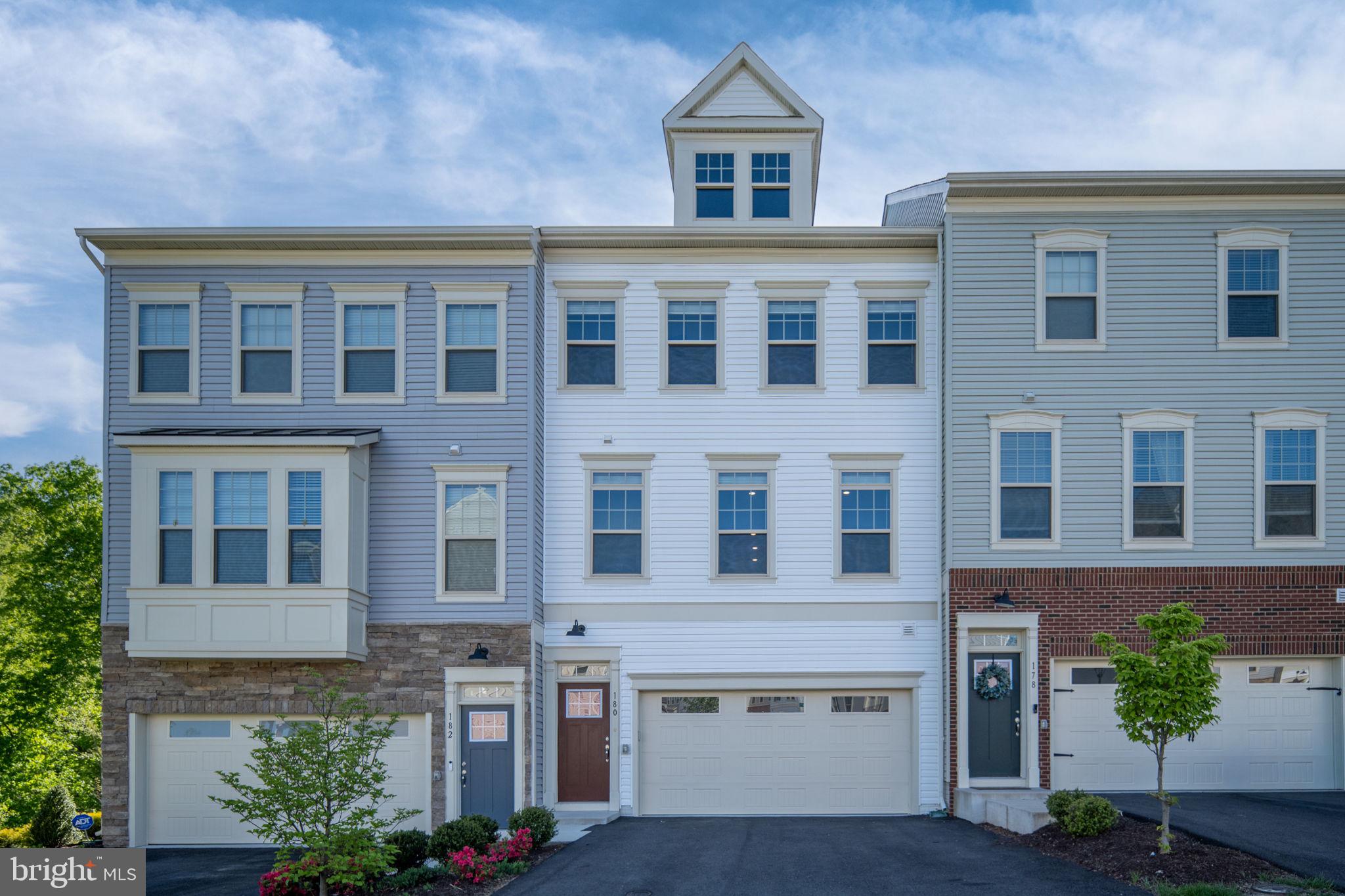 Stafford, Virginia, 22554, United States, 4 Bedrooms Bedrooms, ,4 BathroomsBathrooms,Residential,For Sale,2042361