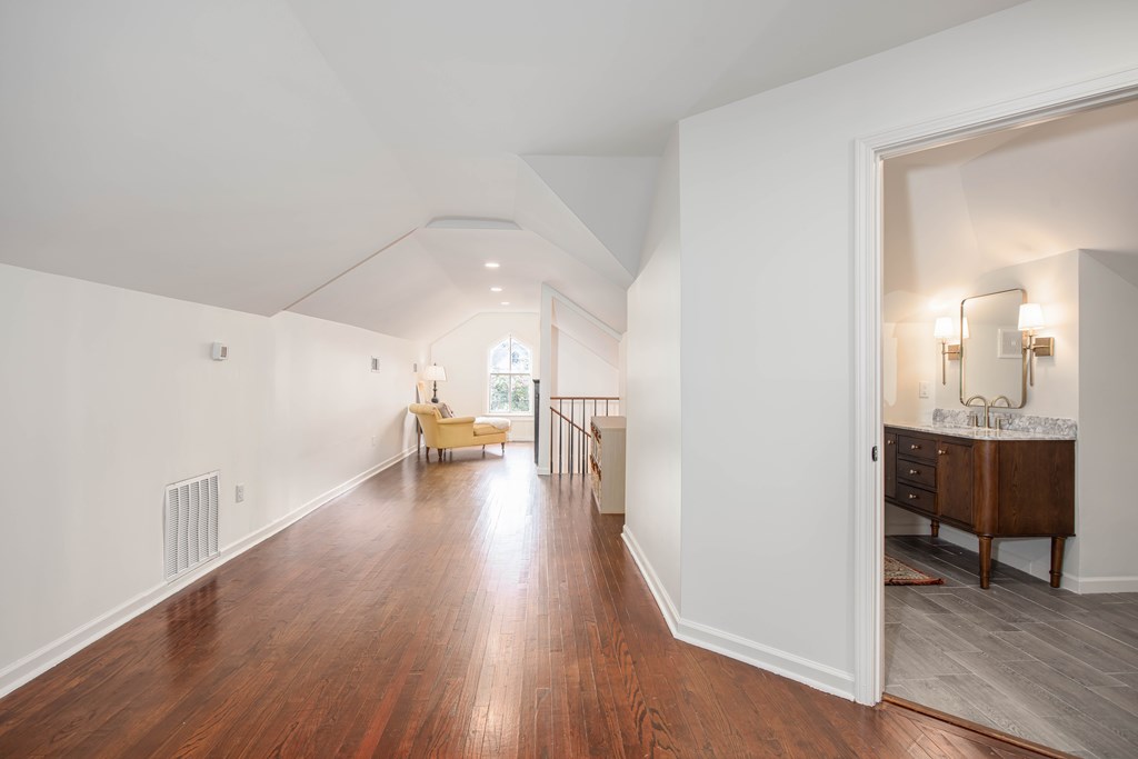 Columbus, Georgia, 31901, United States, 4 Bedrooms Bedrooms, ,3 BathroomsBathrooms,Residential,For Sale,1876126