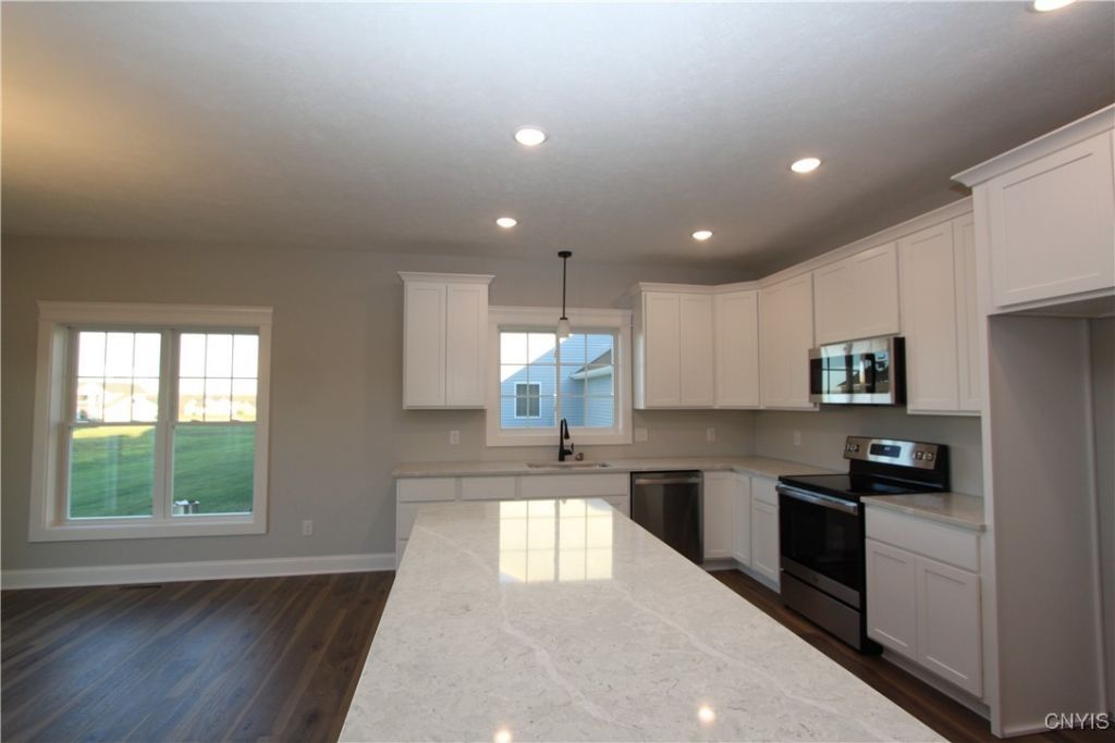 Baldwinsville, New York, 13027, United States, 3 Bedrooms Bedrooms, ,3 BathroomsBathrooms,Residential,For Sale,1918094