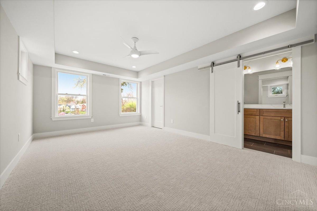 Cincinnati, Ohio, 45208, United States, 3 Bedrooms Bedrooms, ,3 BathroomsBathrooms,Residential,For Sale,1960711