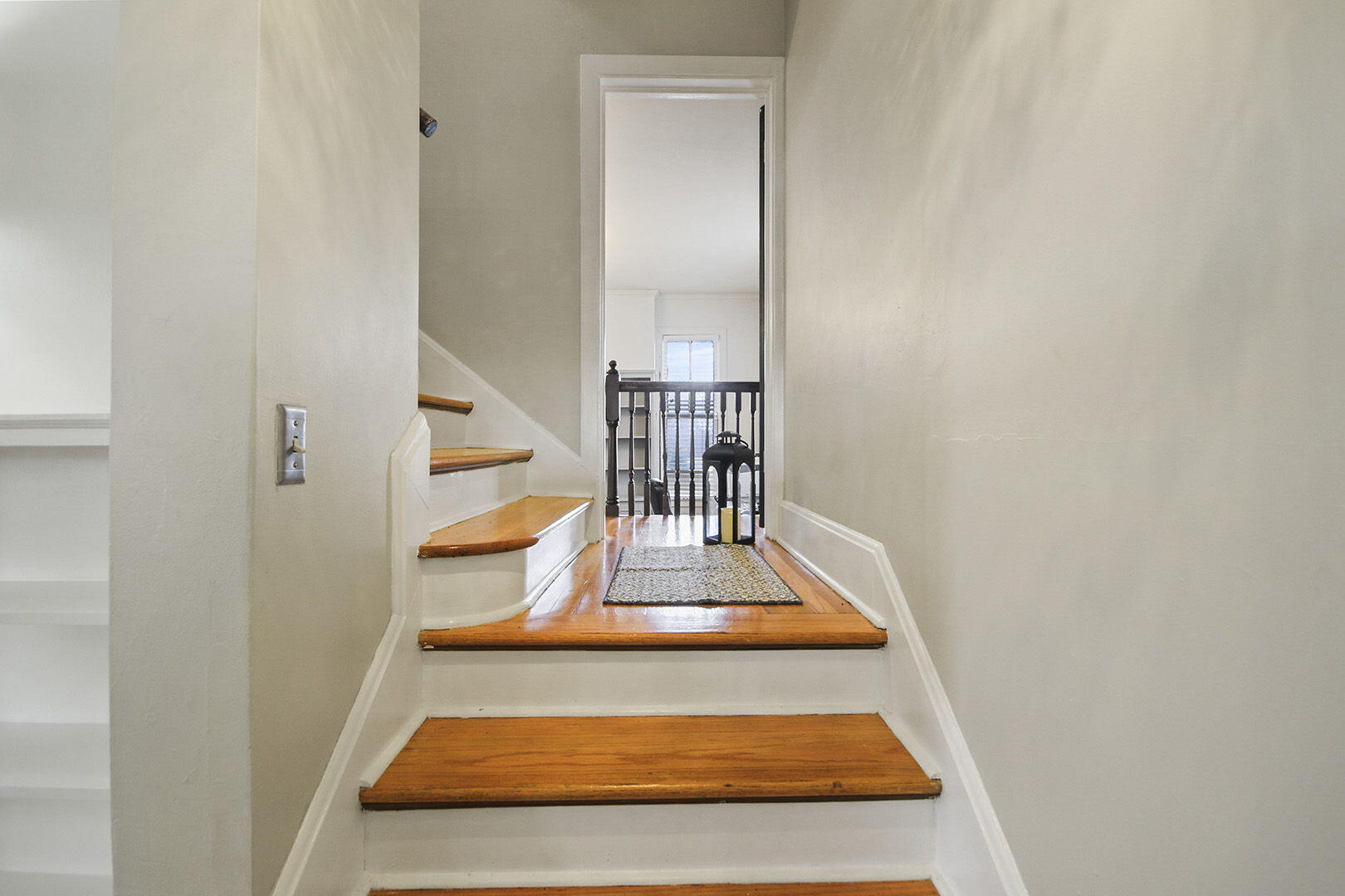 MOBERLY, Missouri, 65270, United States, 5 Bedrooms Bedrooms, ,5 BathroomsBathrooms,Residential,For Sale,2009284