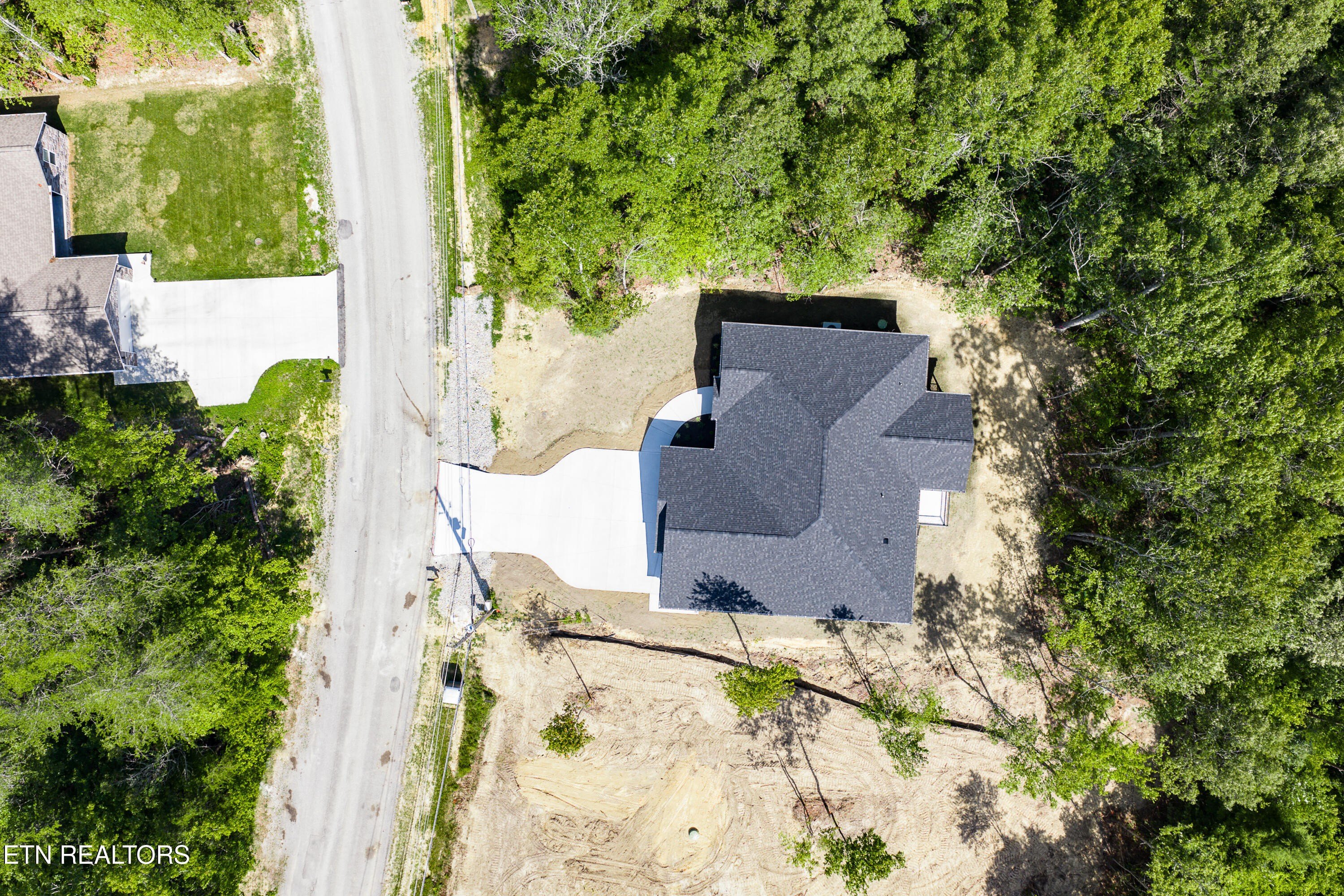 Crossville, Tennessee, 38558, United States, 3 Bedrooms Bedrooms, ,2 BathroomsBathrooms,Residential,For Sale,1937807