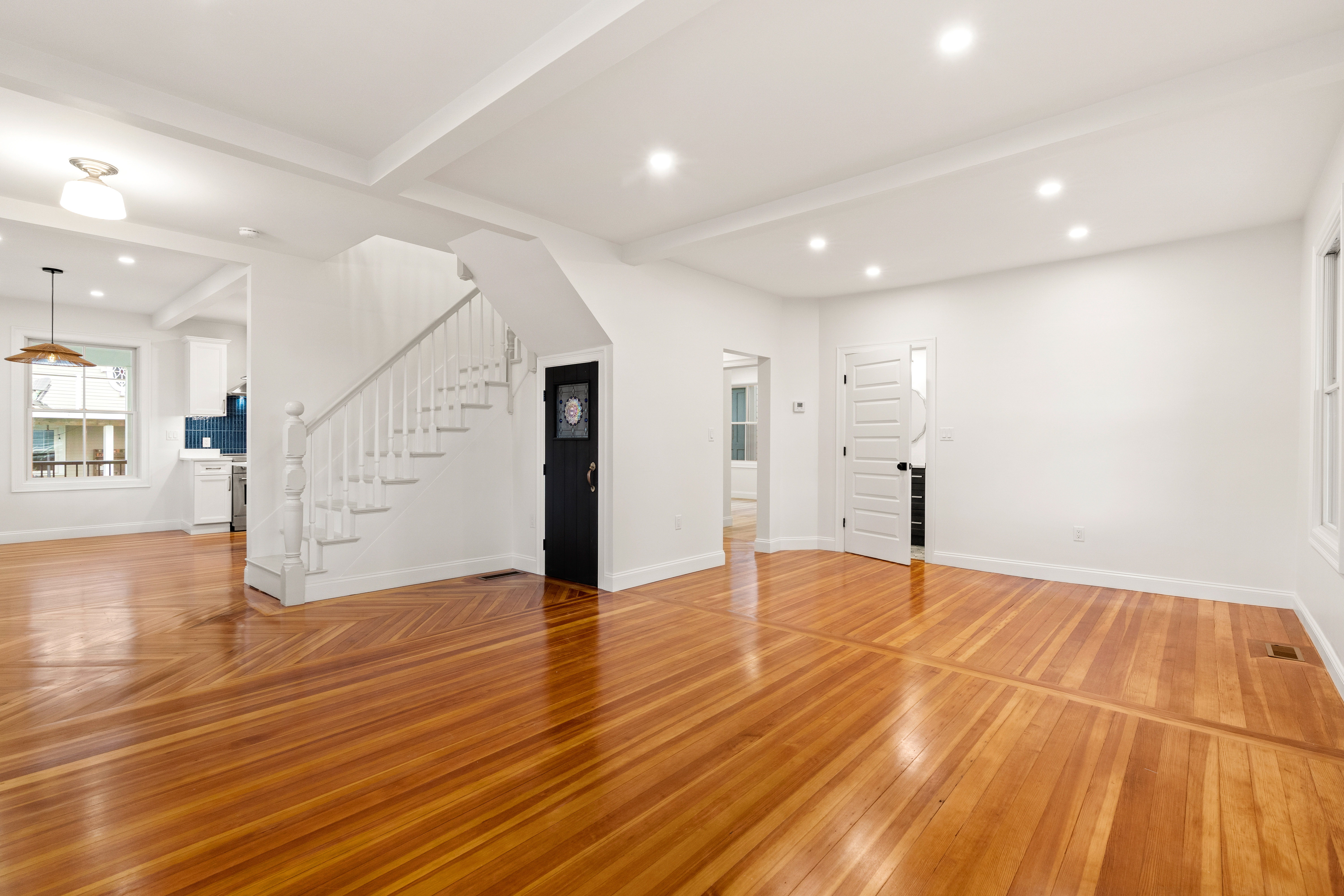  45 Beach Road, Gloucester, MA, 01930 - 物件實景