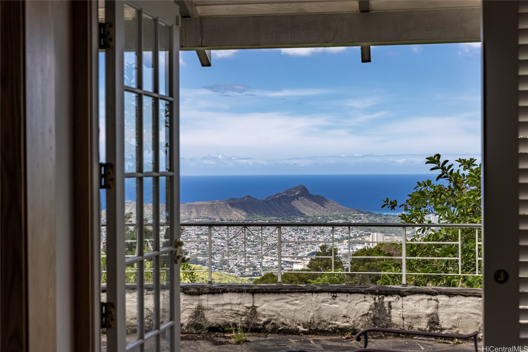 Honolulu, Hawaii, 96822, United States, 6 Bedrooms Bedrooms, ,6 BathroomsBathrooms,Residential,For Sale,1839855