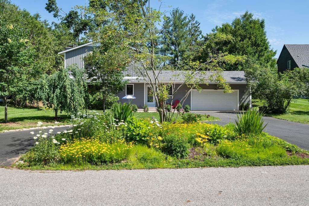 Harbor Springs, Michigan, 49740, United States, 4 Bedrooms Bedrooms, ,3 BathroomsBathrooms,Residential,For Sale,1889979